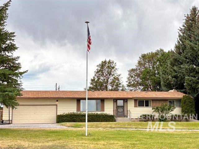 3197 Eagle Rock Road, American Falls, Idaho 83211, 5 Bedrooms, 3 Bathrooms, Residential For Sale, Price $499,000,MLS 98993686
