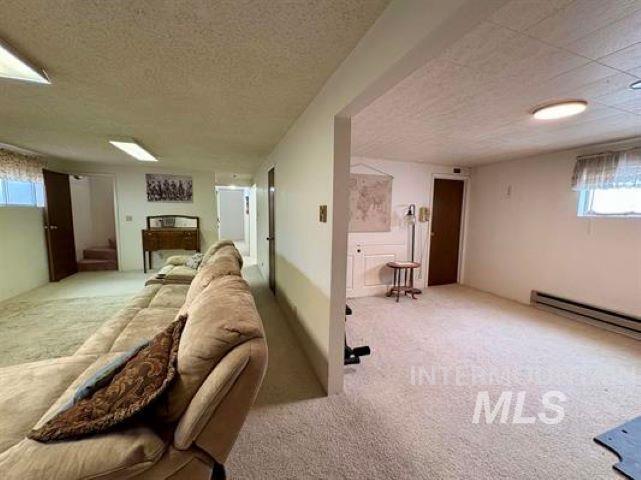 3197 Eagle Rock Road, American Falls, Idaho 83211, 5 Bedrooms, 3 Bathrooms, Residential For Sale, Price $499,000,MLS 98993686