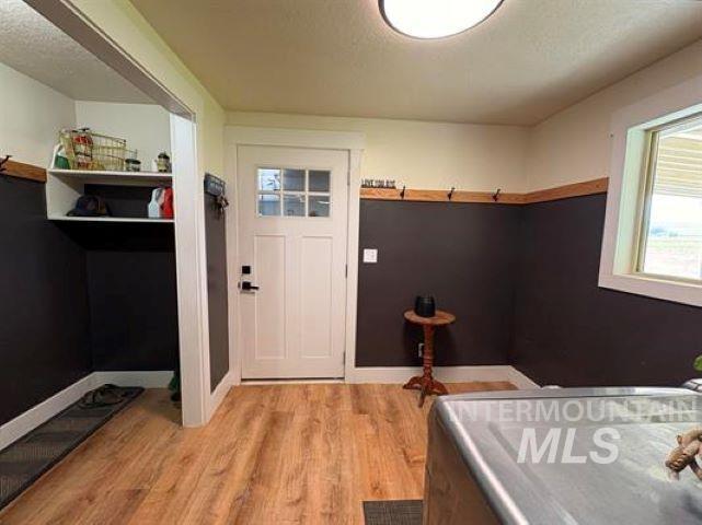 3197 Eagle Rock Road, American Falls, Idaho 83211, 5 Bedrooms, 3 Bathrooms, Residential For Sale, Price $499,000,MLS 98993686