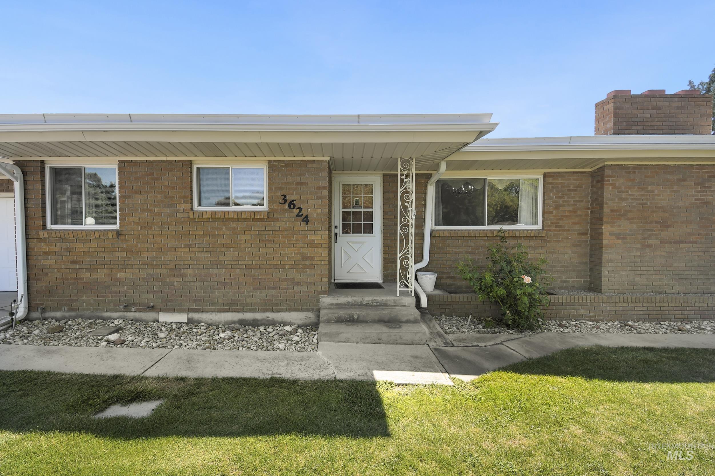 3624 Vista Dr, Nampa, Idaho 83686, 4 Bedrooms, 3.5 Bathrooms, Residential For Sale, Price $539,999, 98993689