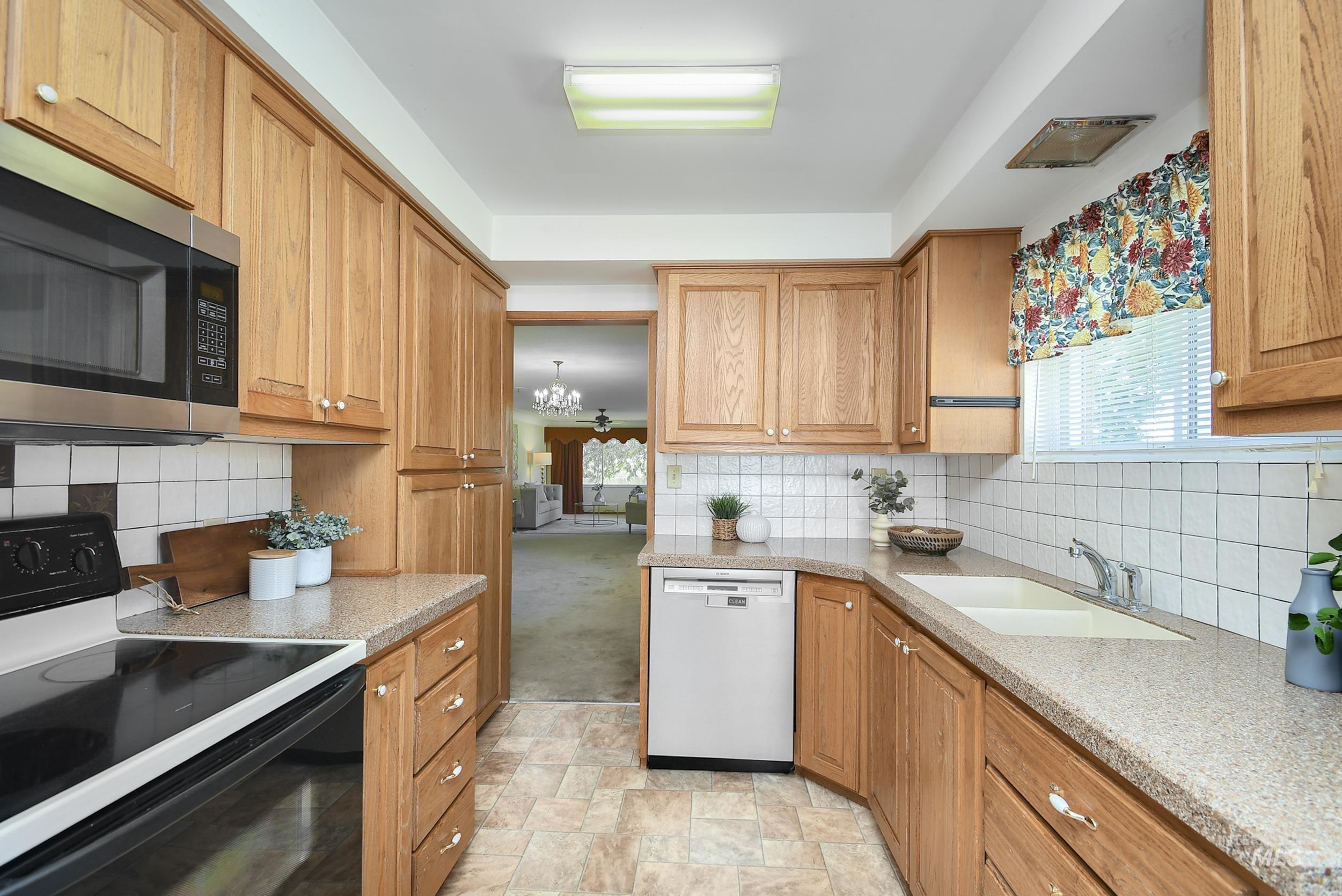 3624 Vista Dr, Nampa, Idaho 83686, 4 Bedrooms, 3.5 Bathrooms, Residential For Sale, Price $539,999, 98993689