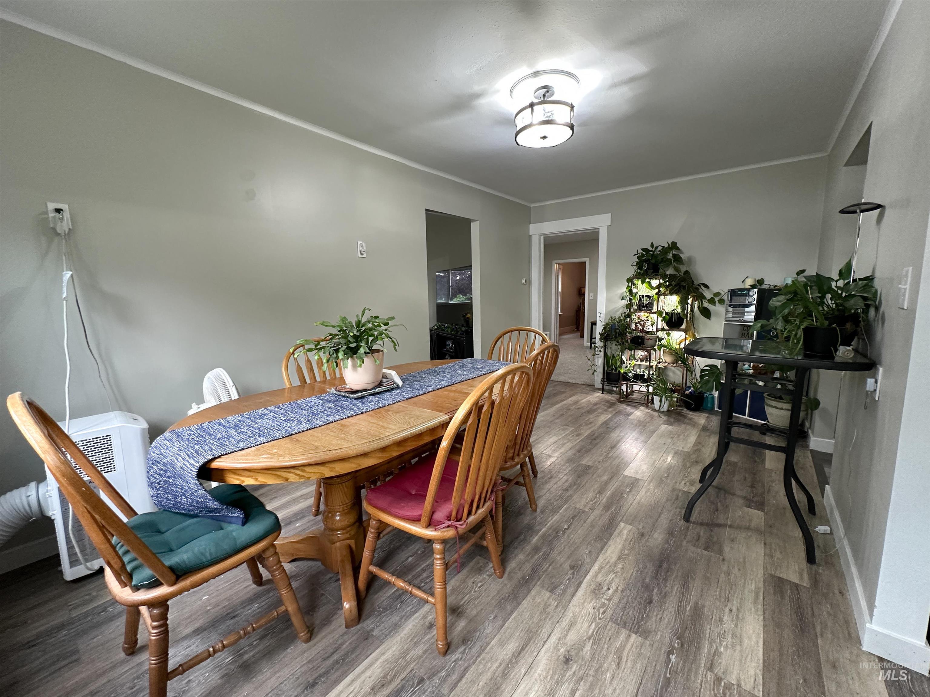 507 Wendell Street, Twin Falls, Idaho 83301, 5 Bedrooms, 2 Bathrooms, Residential For Sale, Price $444,888, 98993693