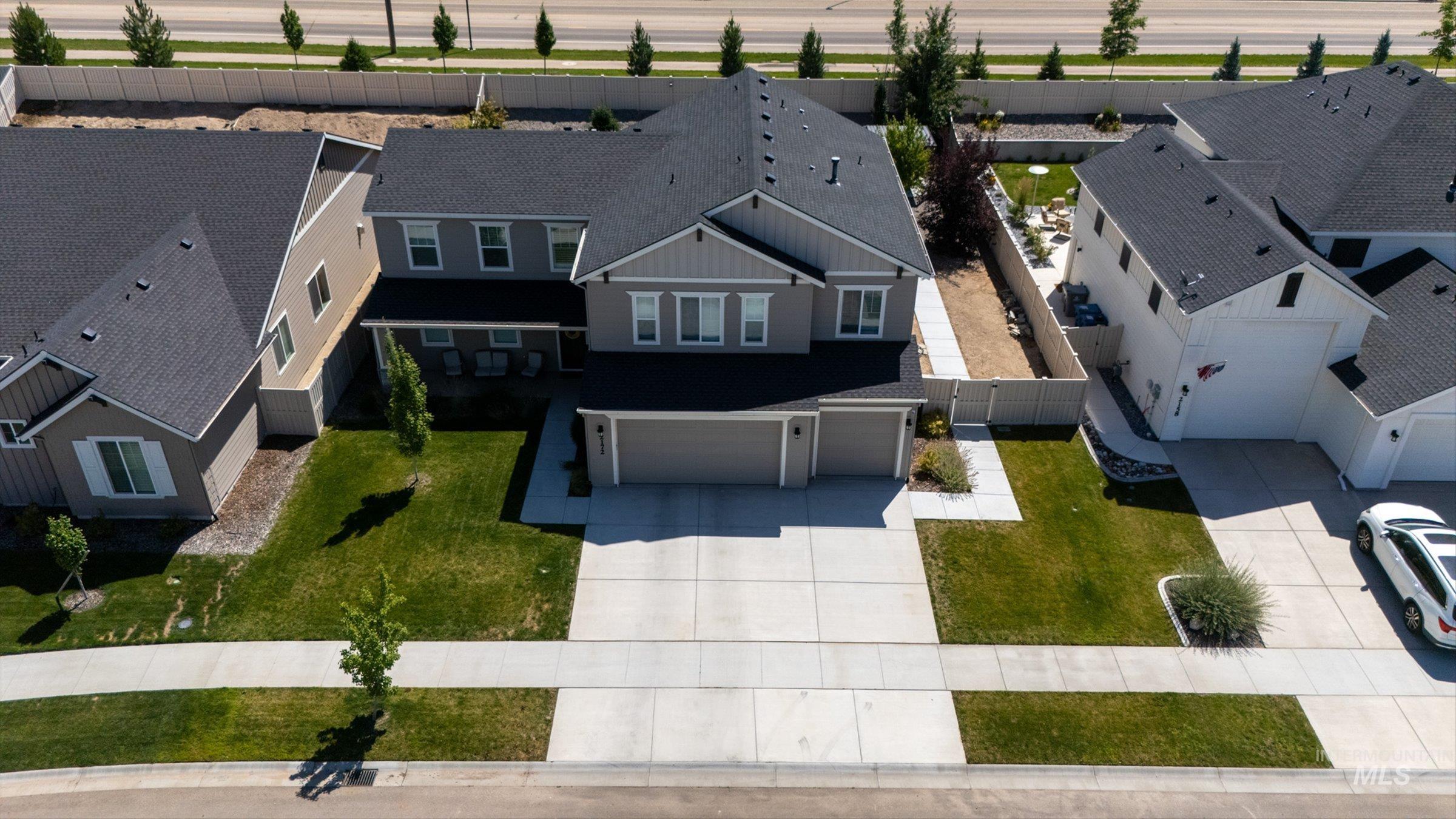 2172 Savoy Ct, Middleton, Idaho 83644, 6 Bedrooms, 3.5 Bathrooms, Residential For Sale, Price $695,000, 98993694