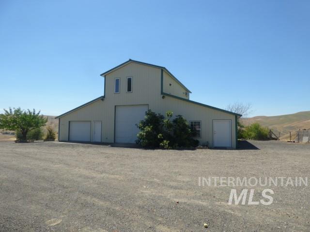 1311 Westlake Drive, Clarkston, Washington 99403, 2 Bedrooms, 2 Bathrooms, Residential For Sale, Price $675,000, 98993699