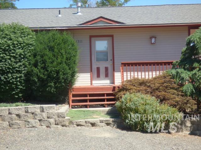 1311 Westlake Drive, Clarkston, Washington 99403, 2 Bedrooms, 2 Bathrooms, Residential For Sale, Price $675,000,MLS 98993699