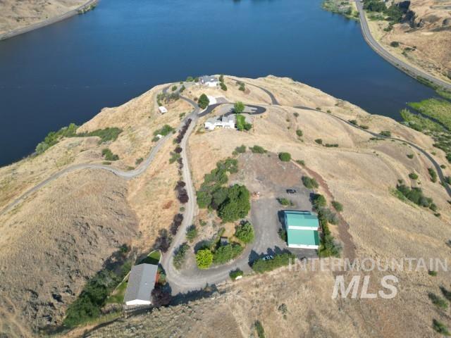 1311 Westlake Drive, Clarkston, Washington 99403, 2 Bedrooms, 2 Bathrooms, Residential For Sale, Price $675,000,MLS 98993699