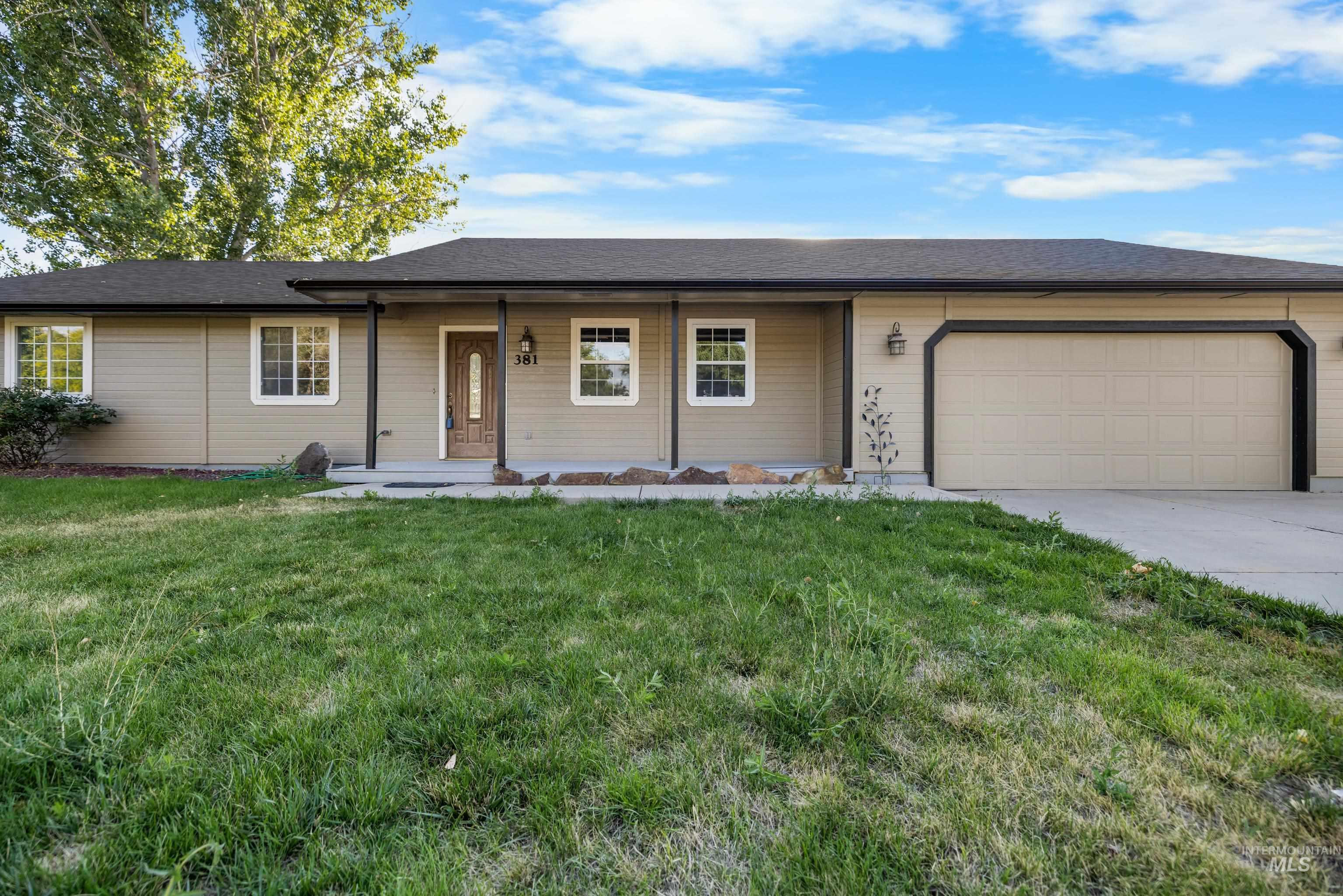 381 S Hayward Ave., Kuna, Idaho 83634, 4 Bedrooms, 2 Bathrooms, Residential For Sale, Price $389,000, 98993701