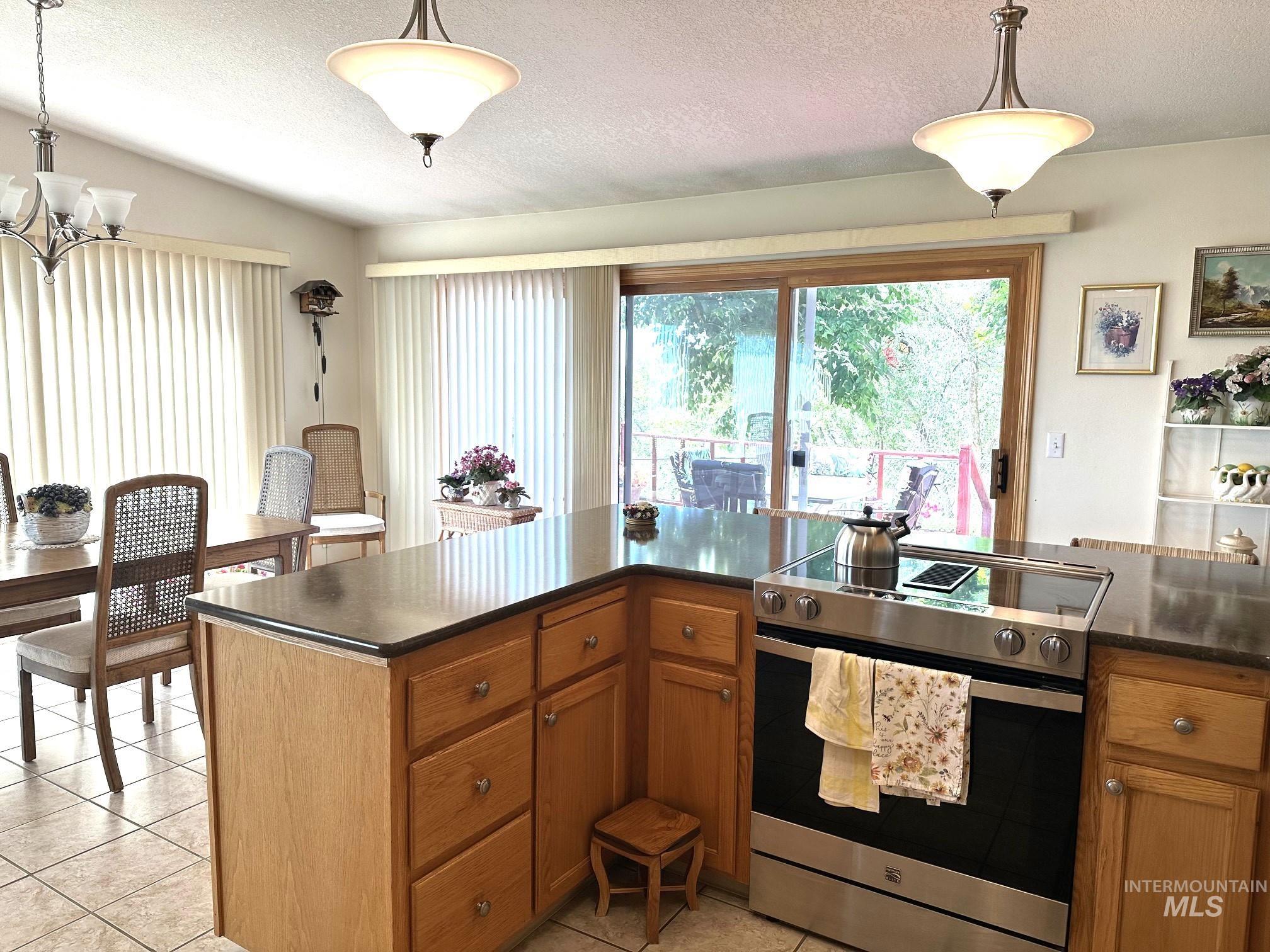 748 Hughes Dr, Payette, Idaho 83661, 3 Bedrooms, 2 Bathrooms, Residential For Sale, Price $489,900, 98993704