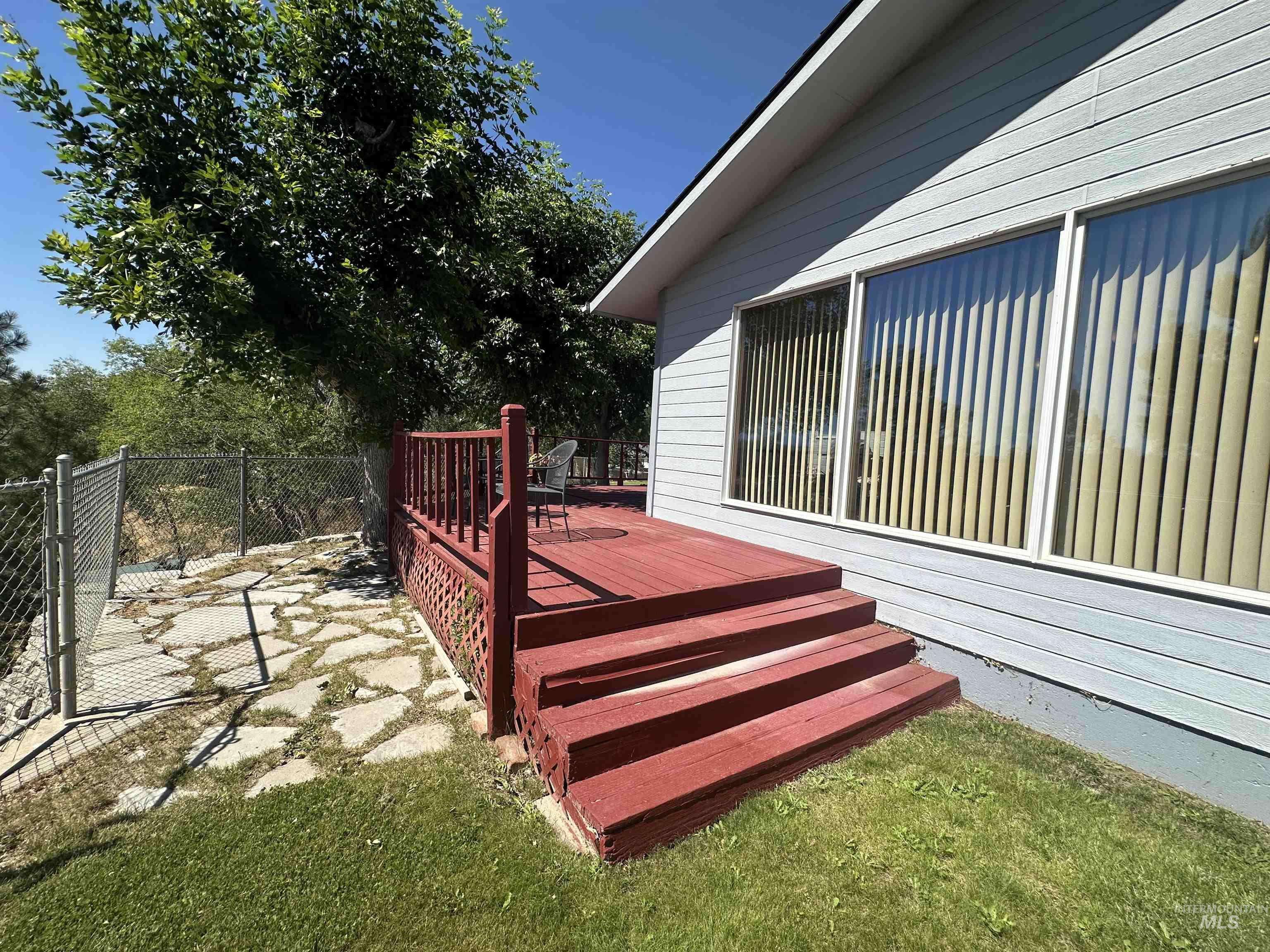 748 Hughes Dr, Payette, Idaho 83661, 3 Bedrooms, 2 Bathrooms, Residential For Sale, Price $489,900,MLS 98993704
