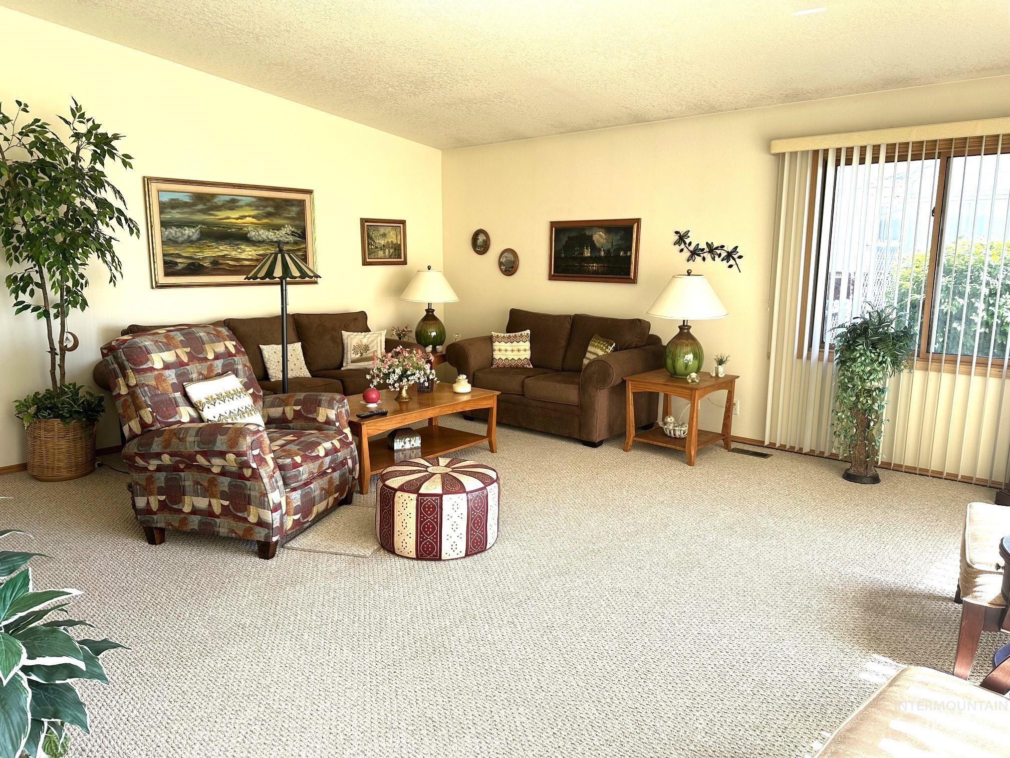 748 Hughes Dr, Payette, Idaho 83661, 3 Bedrooms, 2 Bathrooms, Residential For Sale, Price $489,900, 98993704