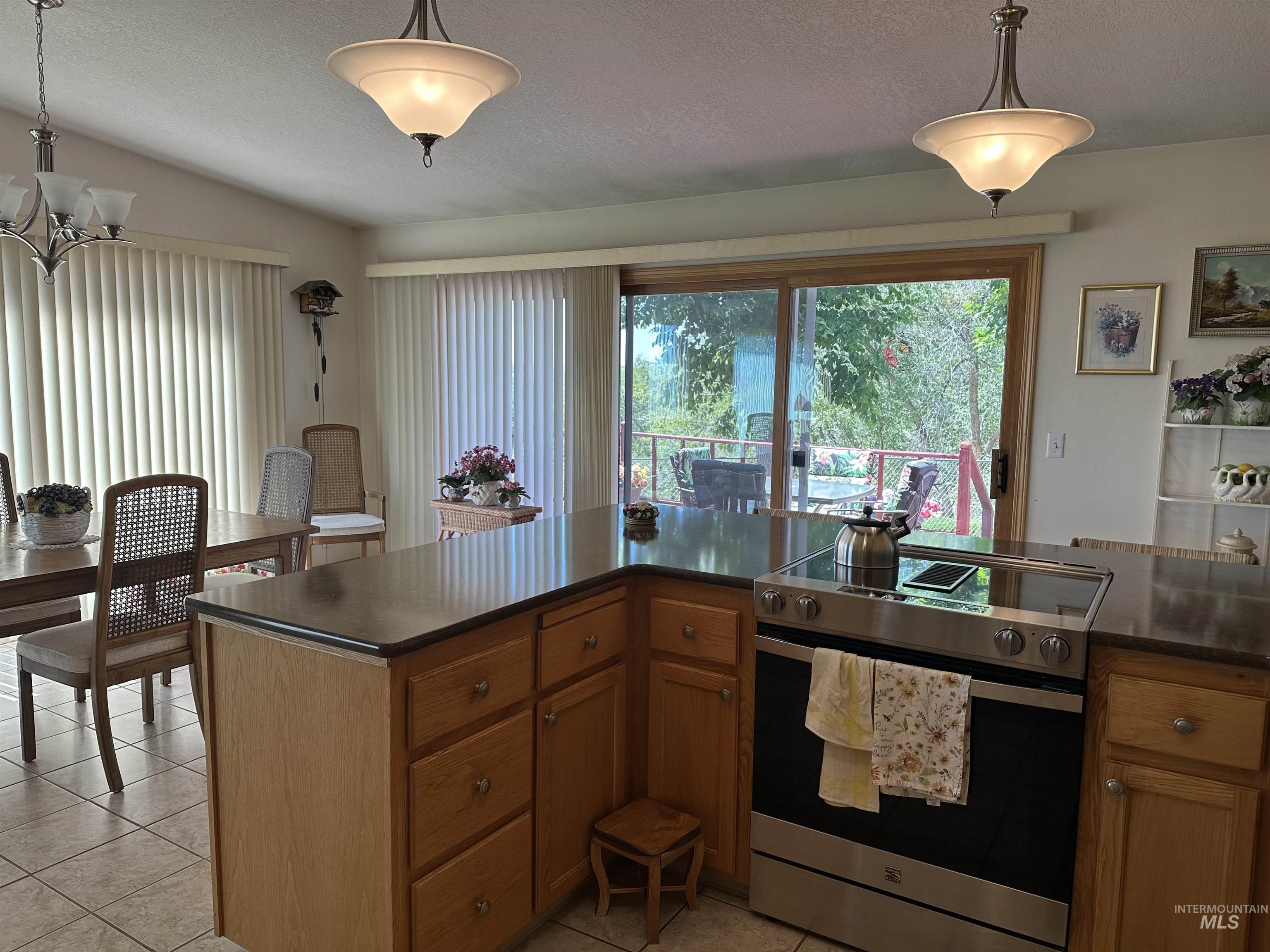 748 Hughes Dr, Payette, Idaho 83661, 3 Bedrooms, 2 Bathrooms, Residential For Sale, Price $489,900,MLS 98993704