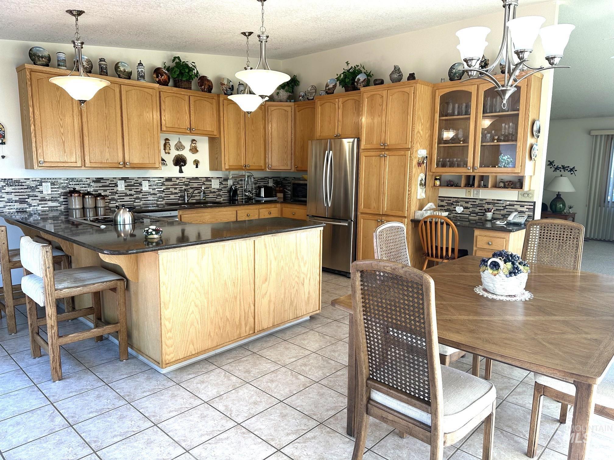 748 Hughes Dr, Payette, Idaho 83661, 3 Bedrooms, 2 Bathrooms, Residential For Sale, Price $489,900, 98993704