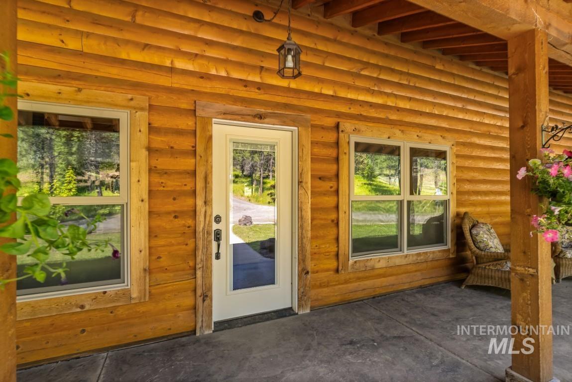 1076 Swenson Ln, Deary, Idaho 83823, 4 Bedrooms, 3 Bathrooms, Residential For Sale, Price $975,000, 98993706