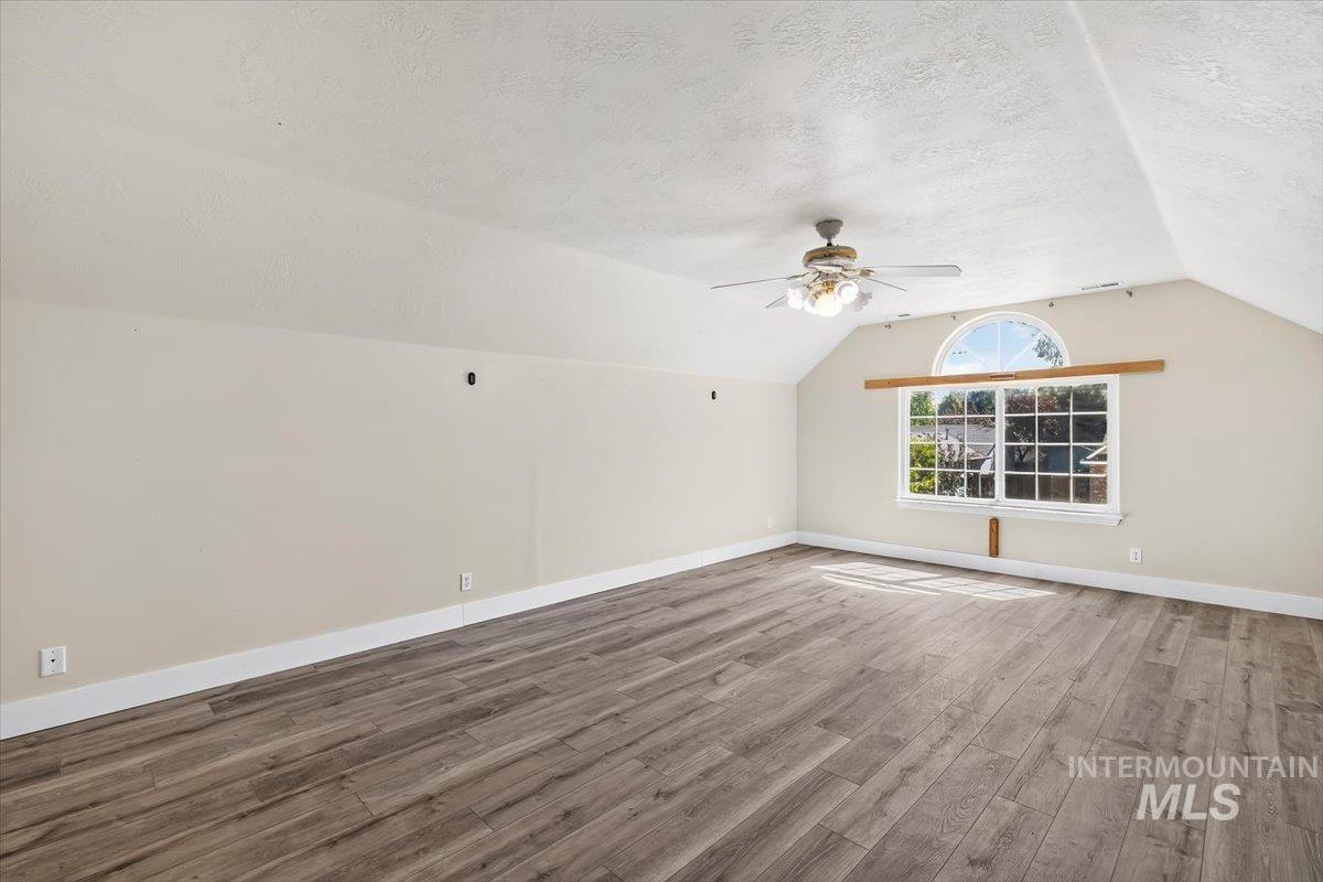 7741 N Dodgin Ave, Boise, Idaho 83714, 4 Bedrooms, 2 Bathrooms, Residential For Sale, Price $530,000,MLS 98993711