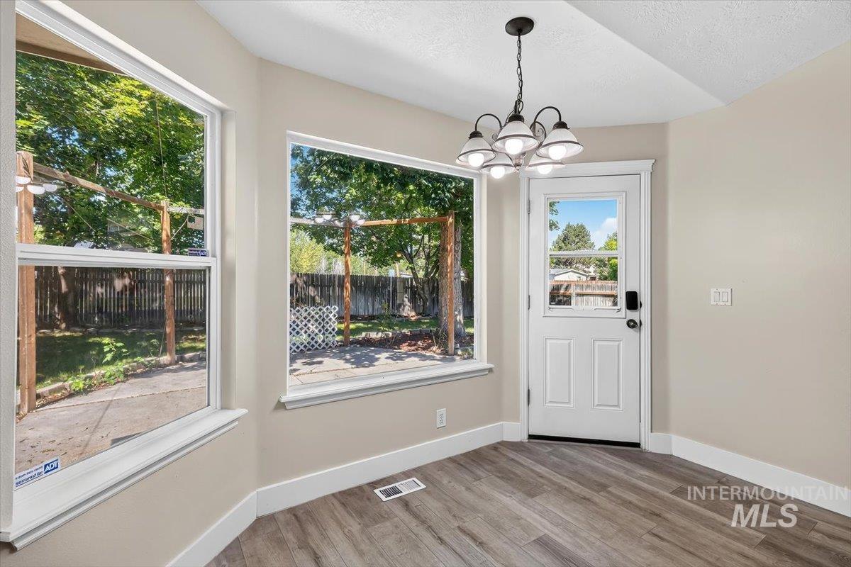 7741 N Dodgin Ave, Boise, Idaho 83714, 4 Bedrooms, 2 Bathrooms, Residential For Sale, Price $530,000,MLS 98993711