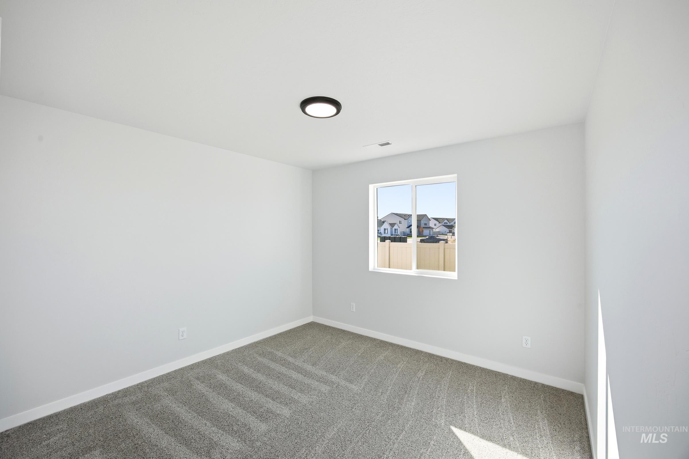 920 SW Jayhawk St, Mountain Home, Idaho 83647, 4 Bedrooms, 2 Bathrooms, Residential For Sale, Price $394,990,MLS 98993717