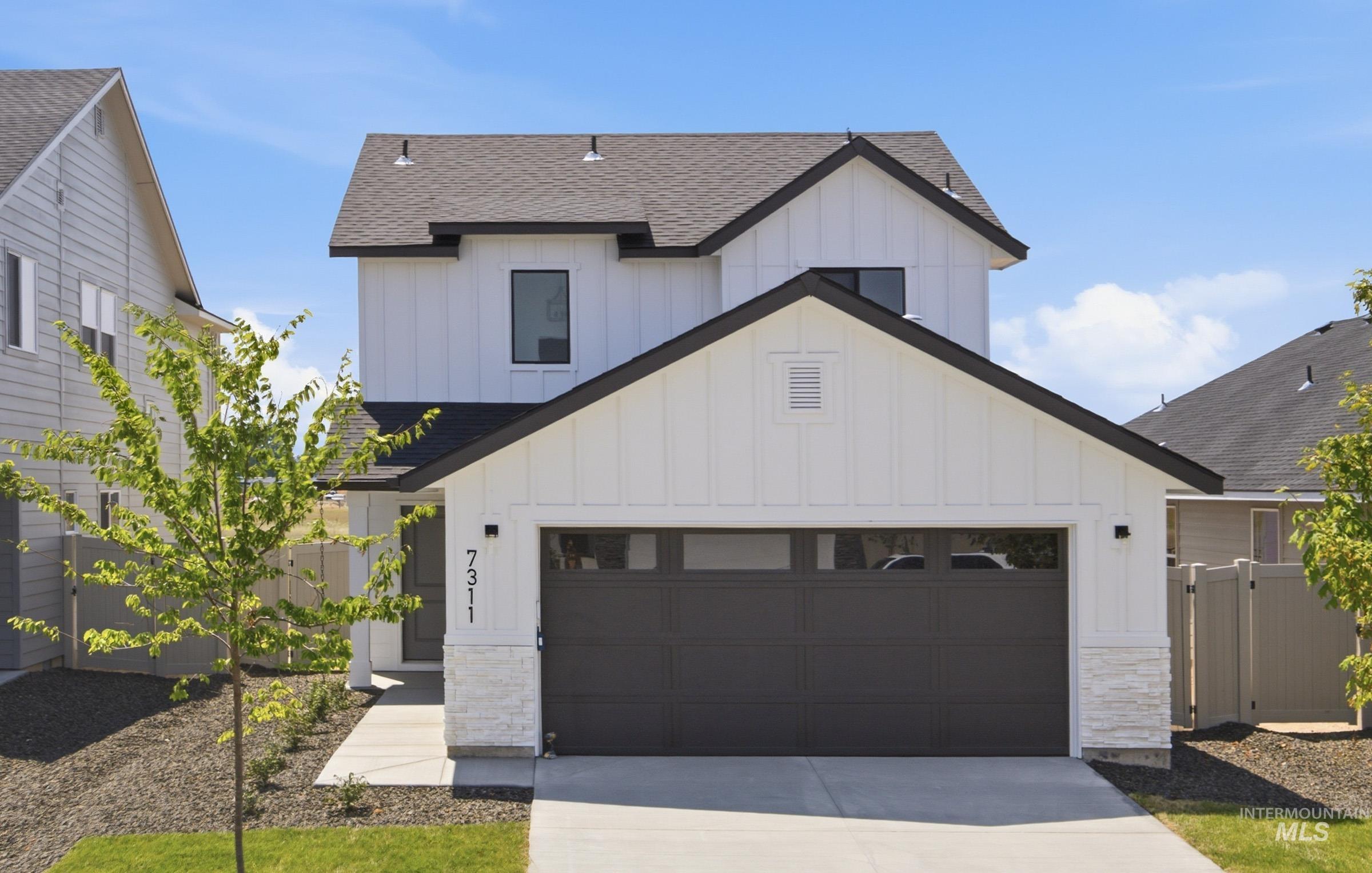 7311 W Trumbull Ct, Eagle, Idaho 83616, 3 Bedrooms, 2.5 Bathrooms, Residential For Sale, Price $489,990,MLS 98993720
