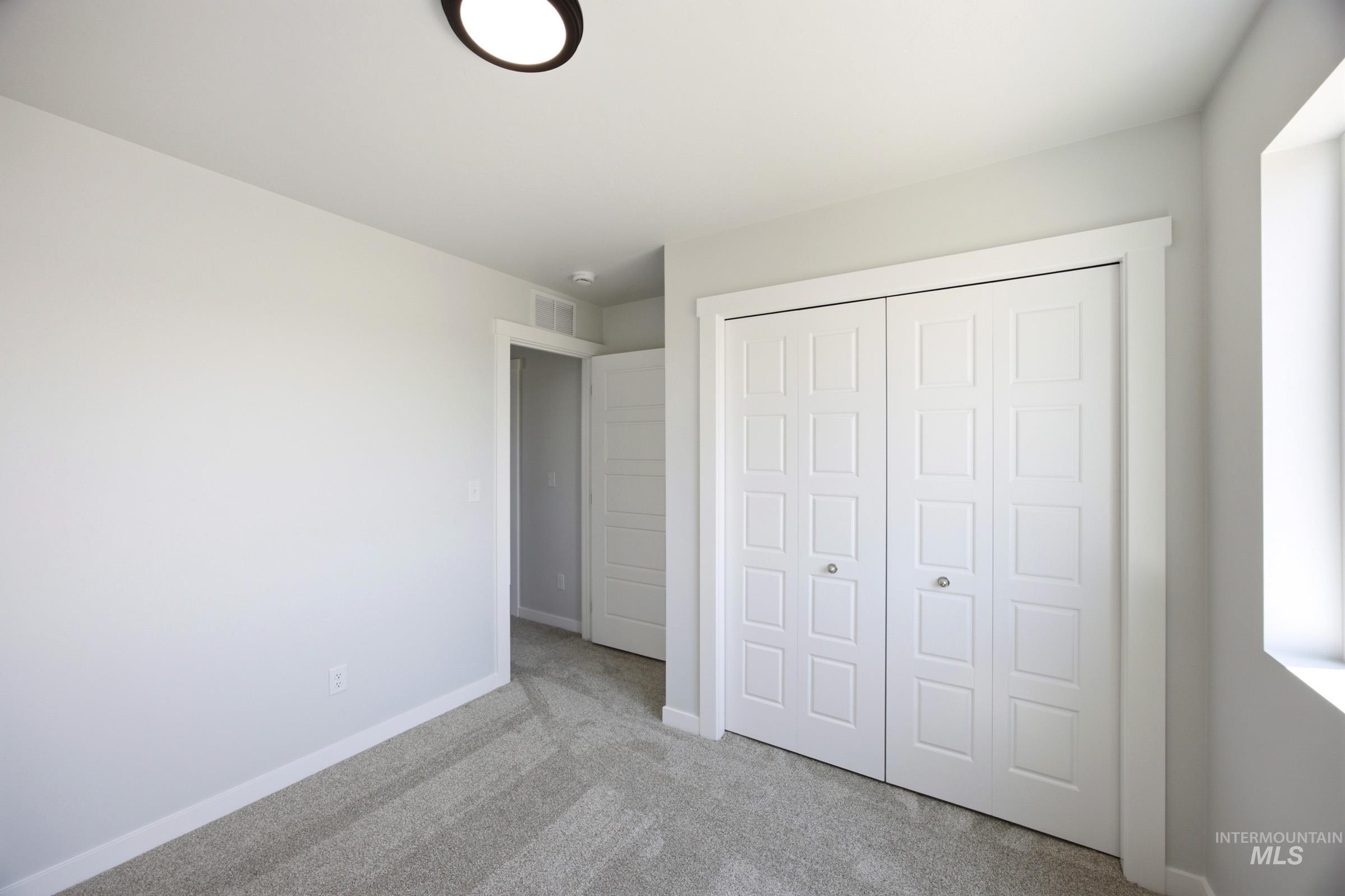 7311 W Trumbull Ct, Eagle, Idaho 83616, 3 Bedrooms, 2.5 Bathrooms, Residential For Sale, Price $489,990,MLS 98993720