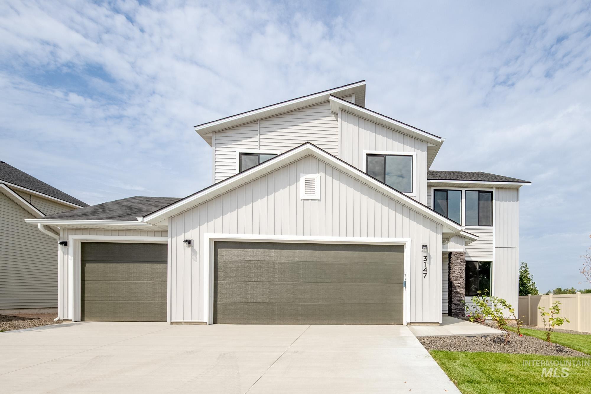 1486 Sunday River St, Middleton, Idaho 83644, 4 Bedrooms, 2.5 Bathrooms, Residential For Sale, Price $494,990,MLS 98993724