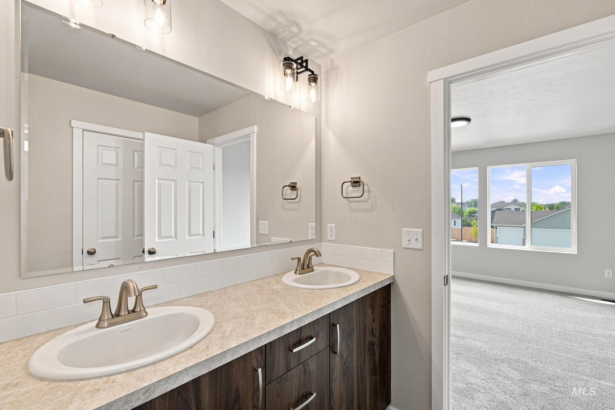 1486 Sunday River St, Middleton, Idaho 83644, 4 Bedrooms, 2.5 Bathrooms, Residential For Sale, Price $494,990,MLS 98993724