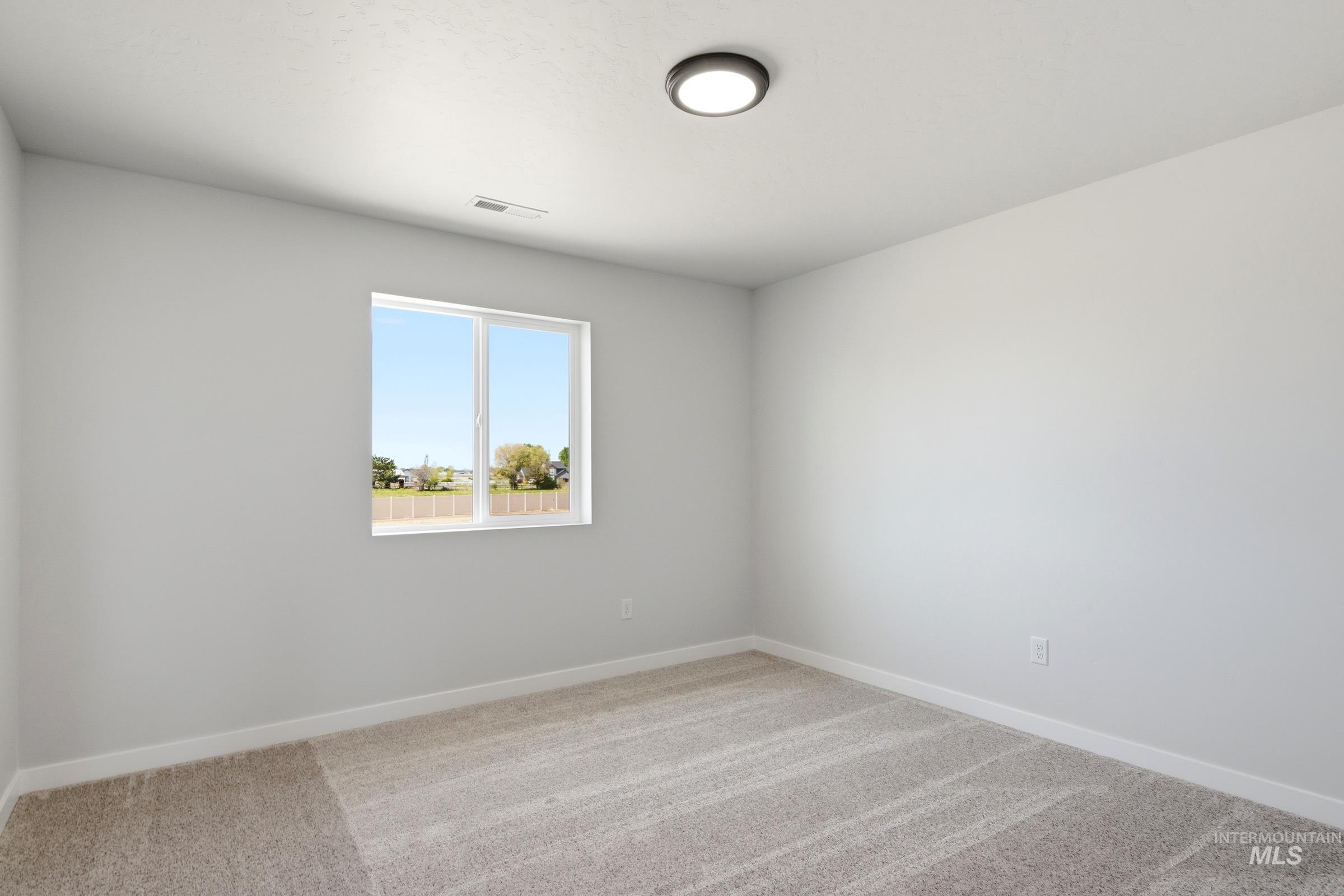 1518 Sunday River St, Middleton, Idaho 83644, 5 Bedrooms, 2.5 Bathrooms, Residential For Sale, Price $559,990,MLS 98993725