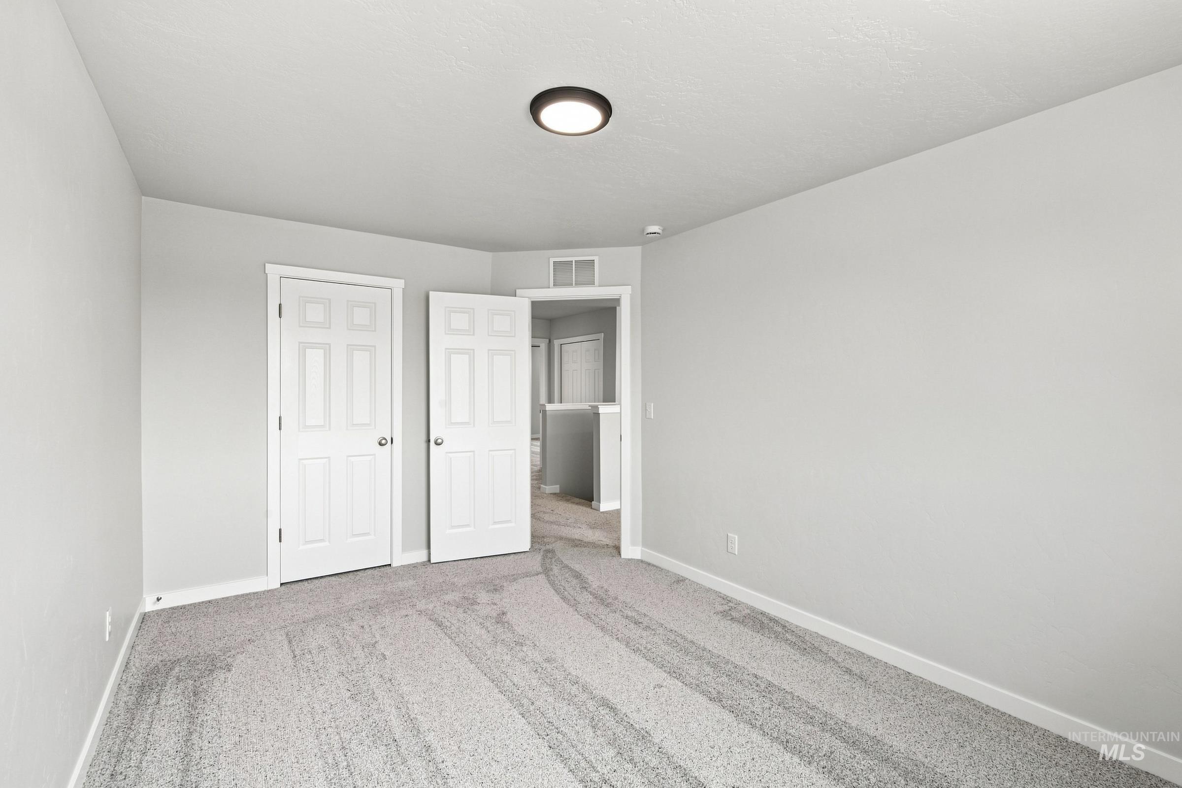 1518 Sunday River St, Middleton, Idaho 83644, 5 Bedrooms, 2.5 Bathrooms, Residential For Sale, Price $559,990,MLS 98993725