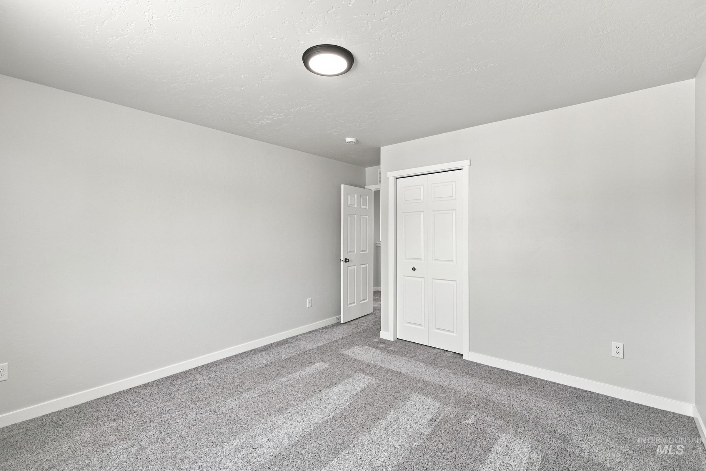 1518 Sunday River St, Middleton, Idaho 83644, 5 Bedrooms, 2.5 Bathrooms, Residential For Sale, Price $559,990,MLS 98993725