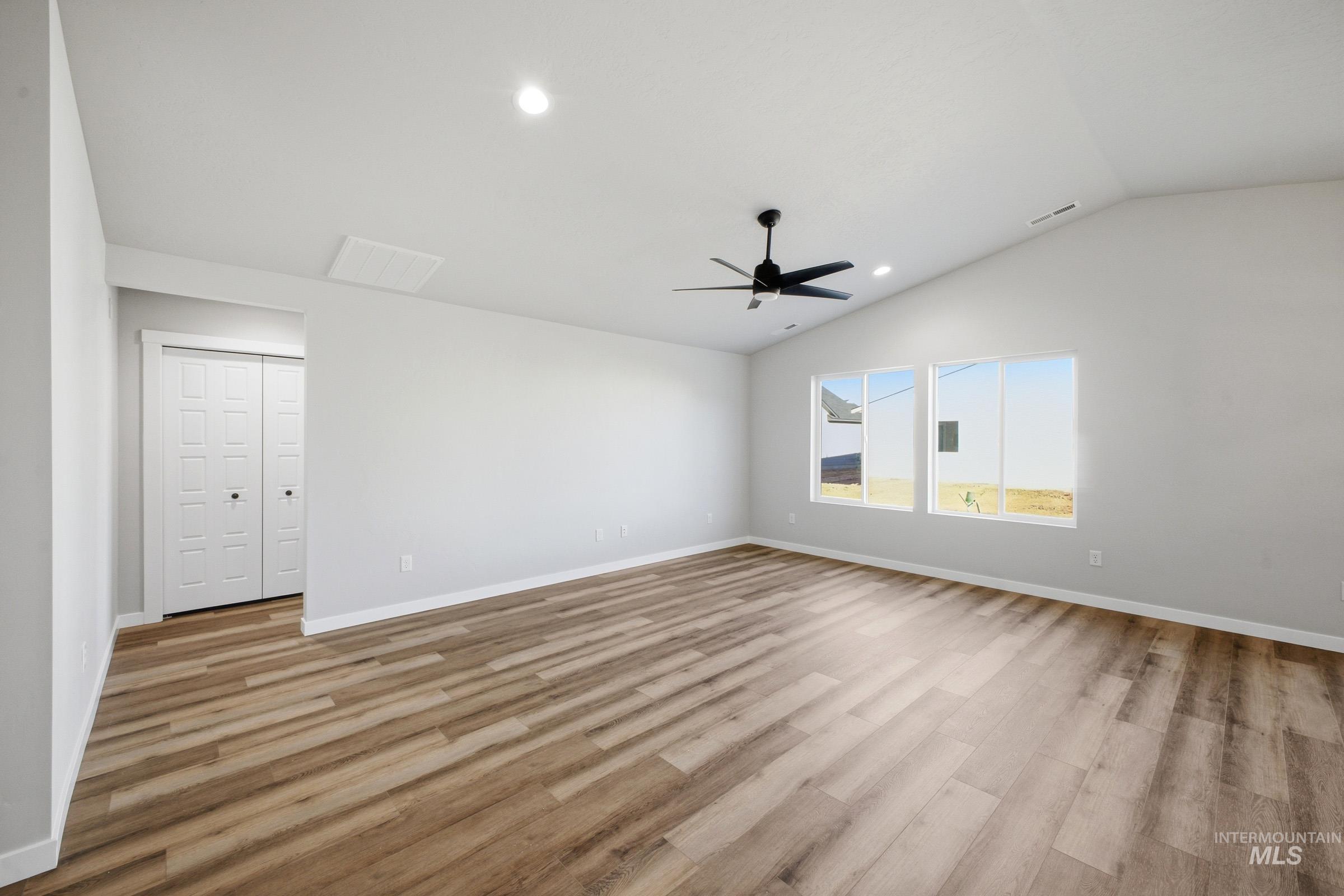 17640 N Jackpine Way, Nampa, Idaho 83687, 3 Bedrooms, 2 Bathrooms, Residential For Sale, Price $449,990,MLS 98993728