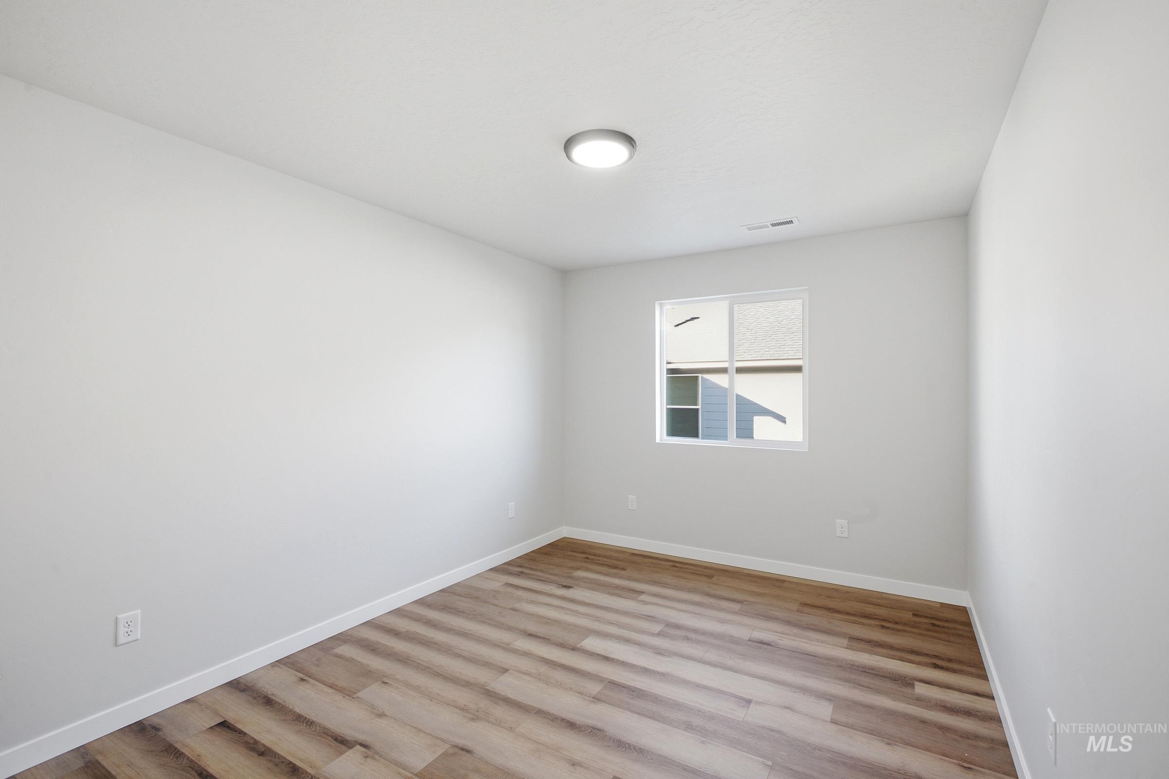 17640 N Jackpine Way, Nampa, Idaho 83687, 3 Bedrooms, 2 Bathrooms, Residential For Sale, Price $449,990,MLS 98993728