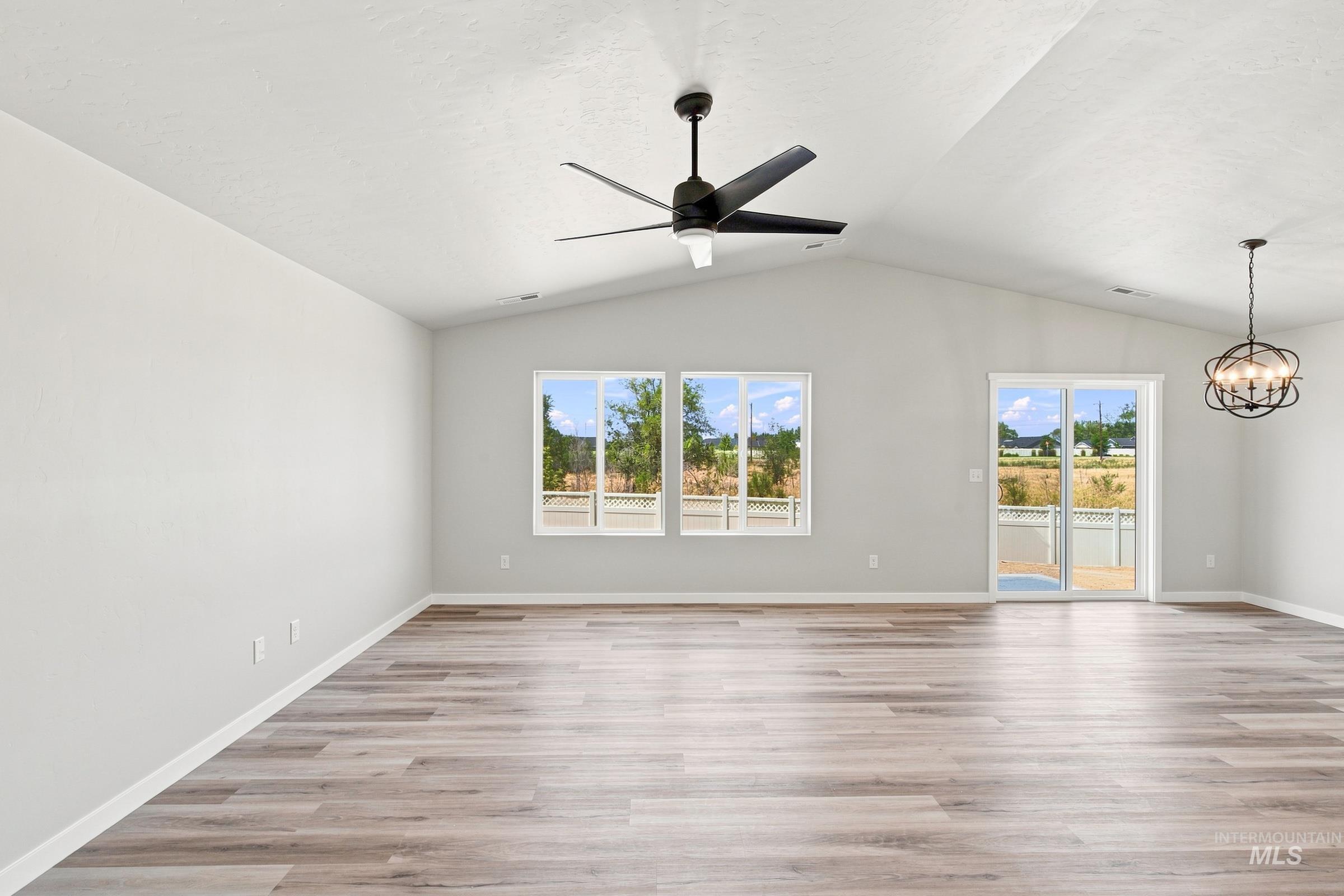 4311 Lamar St, Caldwell, Idaho 83605, 3 Bedrooms, 2 Bathrooms, Residential For Sale, Price $414,990,MLS 98993730