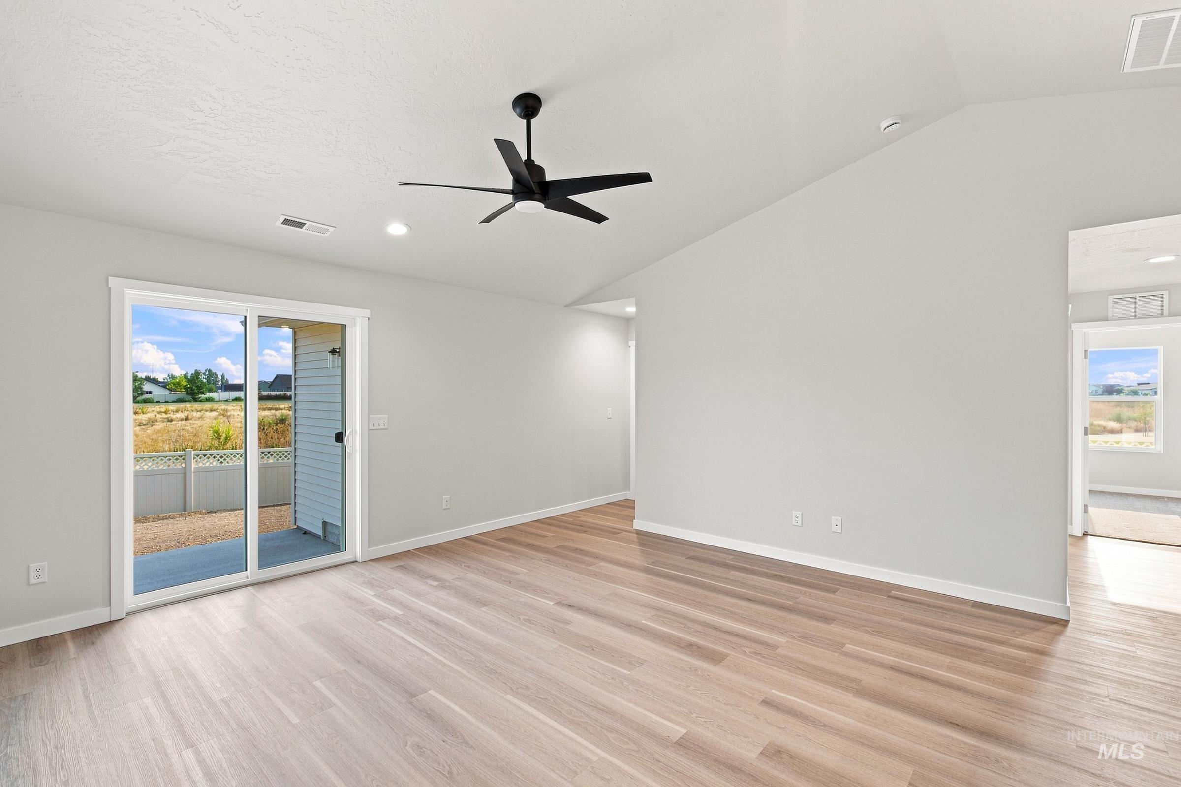 4315 Lamar St, Caldwell, Idaho 83605, 3 Bedrooms, 2 Bathrooms, Residential For Sale, Price $409,990,MLS 98993731