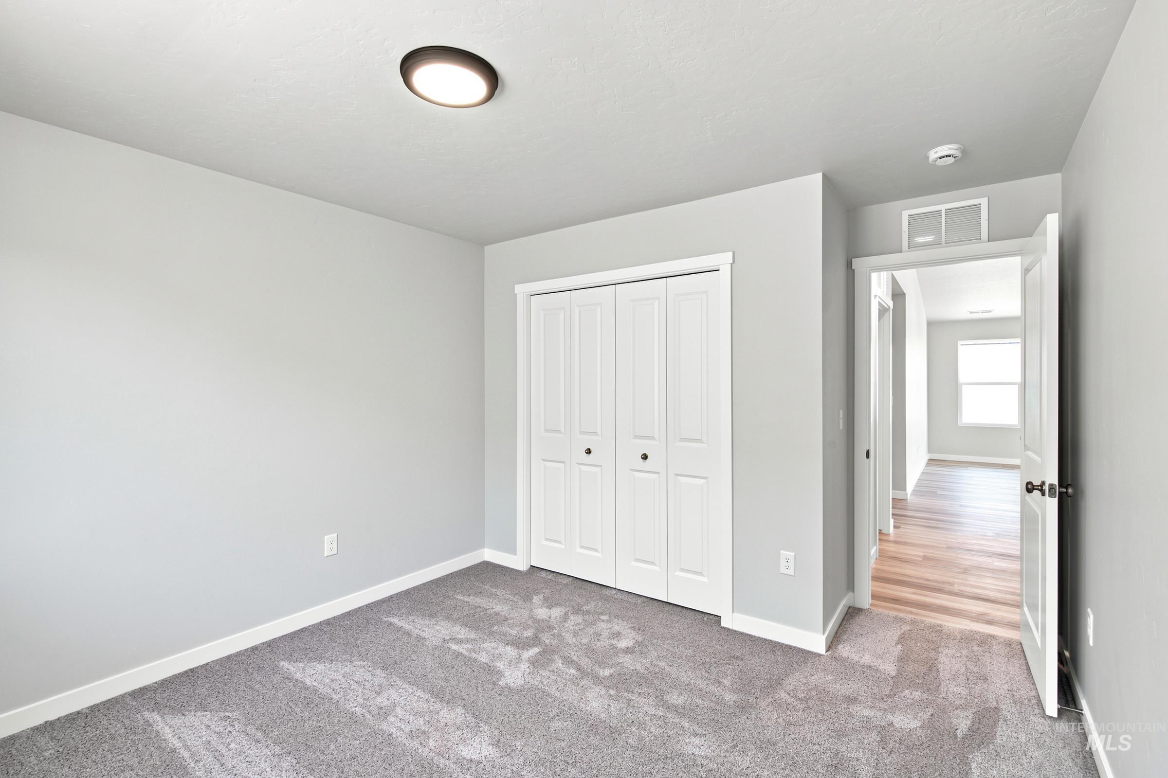 303 Hildago Way, Caldwell, Idaho 83605, 4 Bedrooms, 2 Bathrooms, Residential For Sale, Price $453,990,MLS 98993733