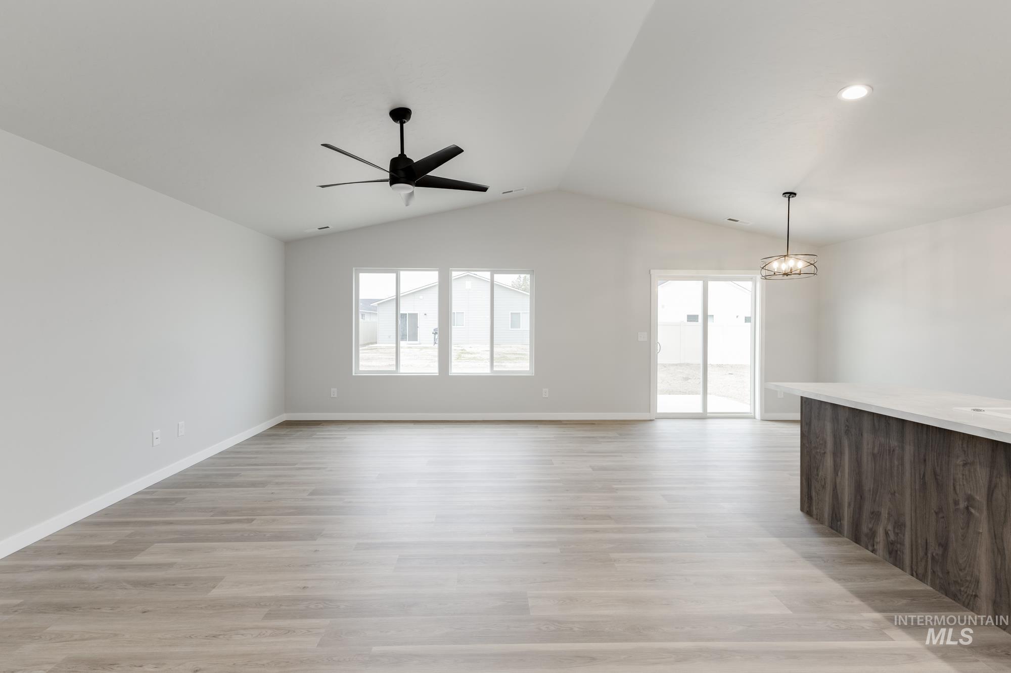 4402 Lamar St, Caldwell, Idaho 83605, 3 Bedrooms, 2 Bathrooms, Residential For Sale, Price $433,990,MLS 98993738