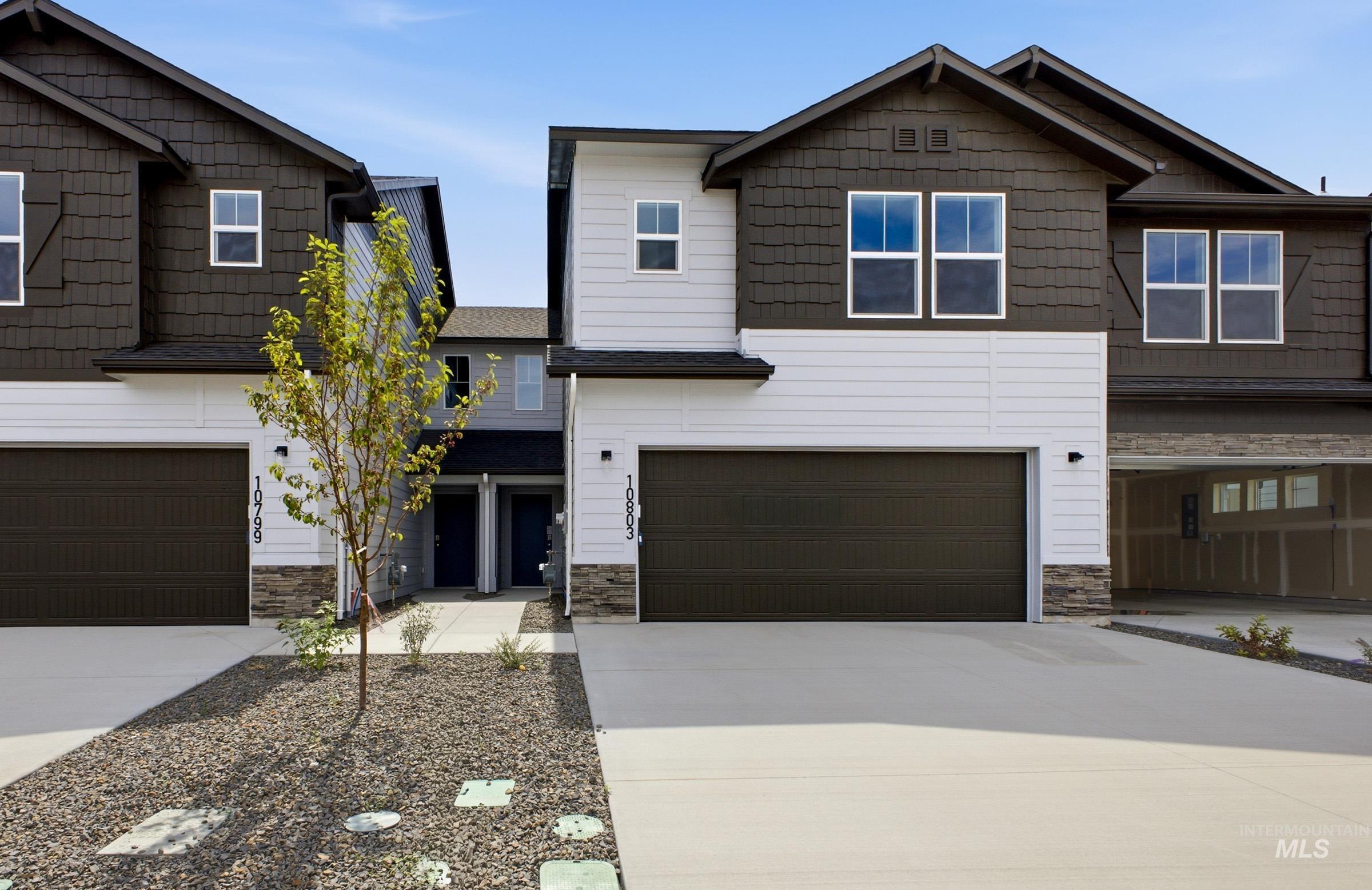10803 Greensboro St, Caldwell, Idaho 83605, 3 Bedrooms, 2.5 Bathrooms, Residential For Sale, Price $383,990, 98993739