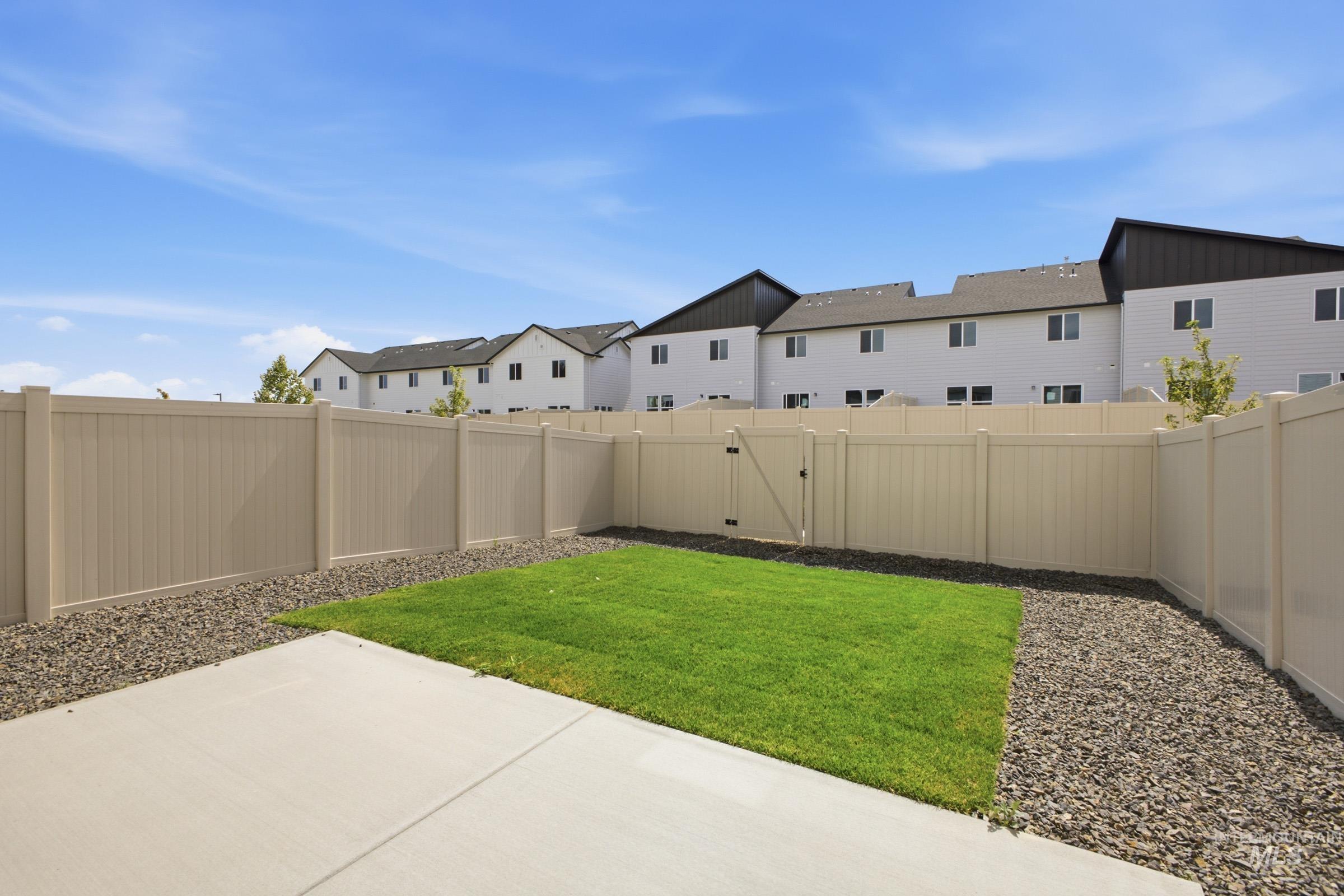 10803 Greensboro St, Caldwell, Idaho 83605, 3 Bedrooms, 2.5 Bathrooms, Residential For Sale, Price $383,990, 98993739