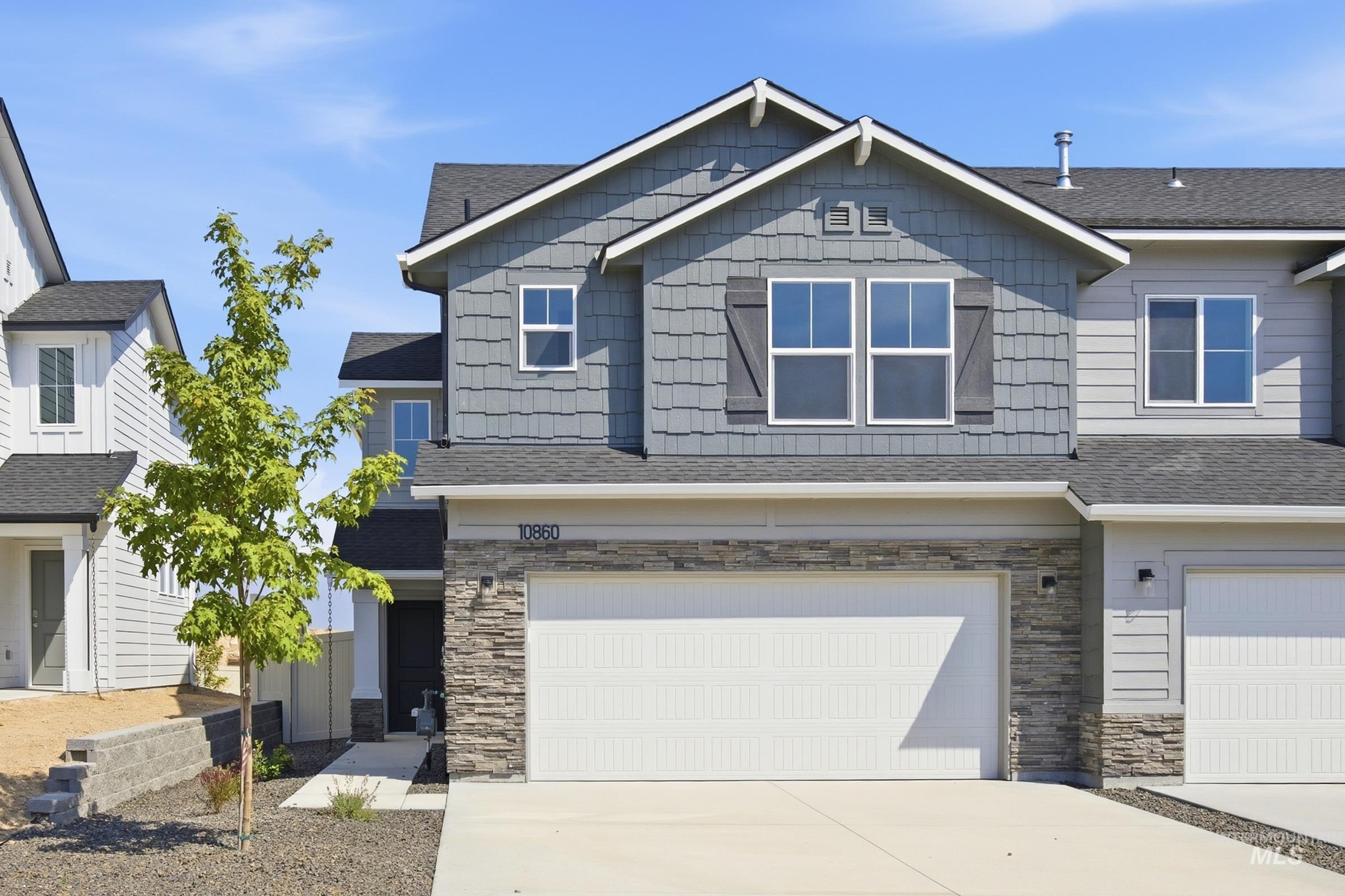 10860 Greensboro St, Caldwell, Idaho 83605, 3 Bedrooms, 2.5 Bathrooms, Residential For Sale, Price $359,990,MLS 98993742