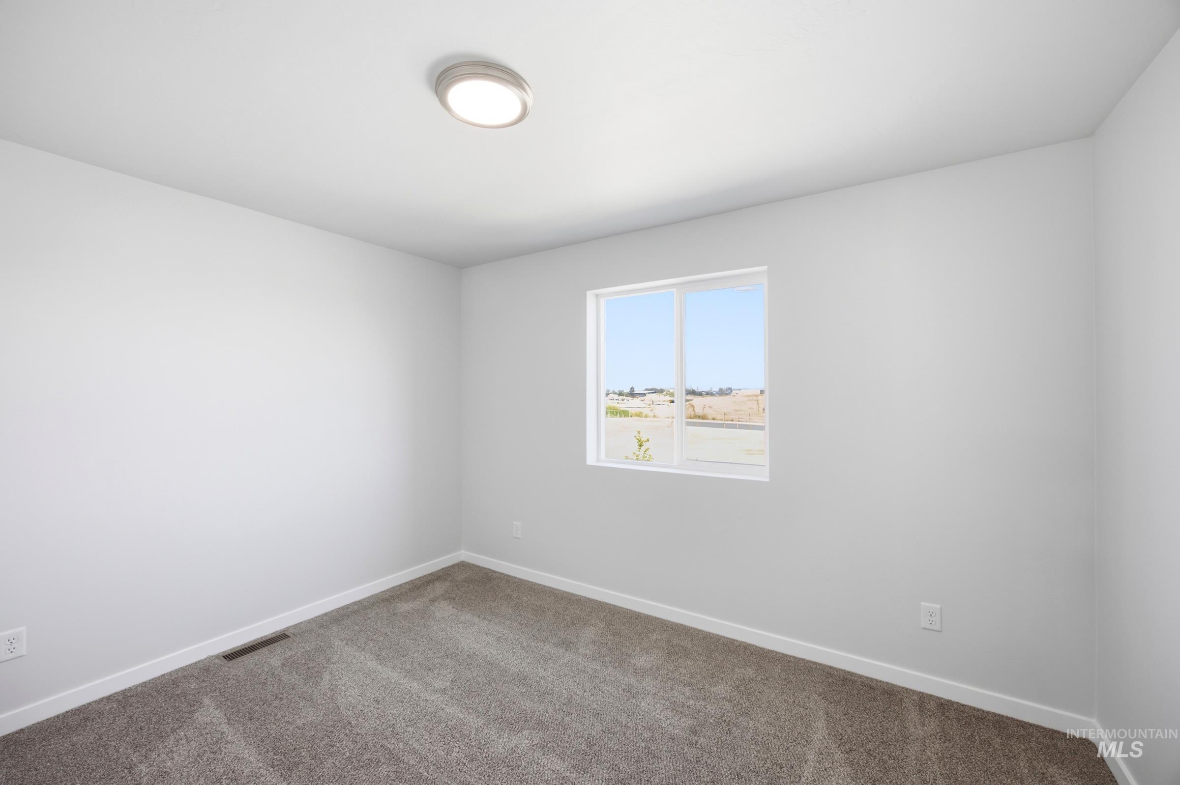 10860 Greensboro St, Caldwell, Idaho 83605, 3 Bedrooms, 2.5 Bathrooms, Residential For Sale, Price $359,990,MLS 98993742