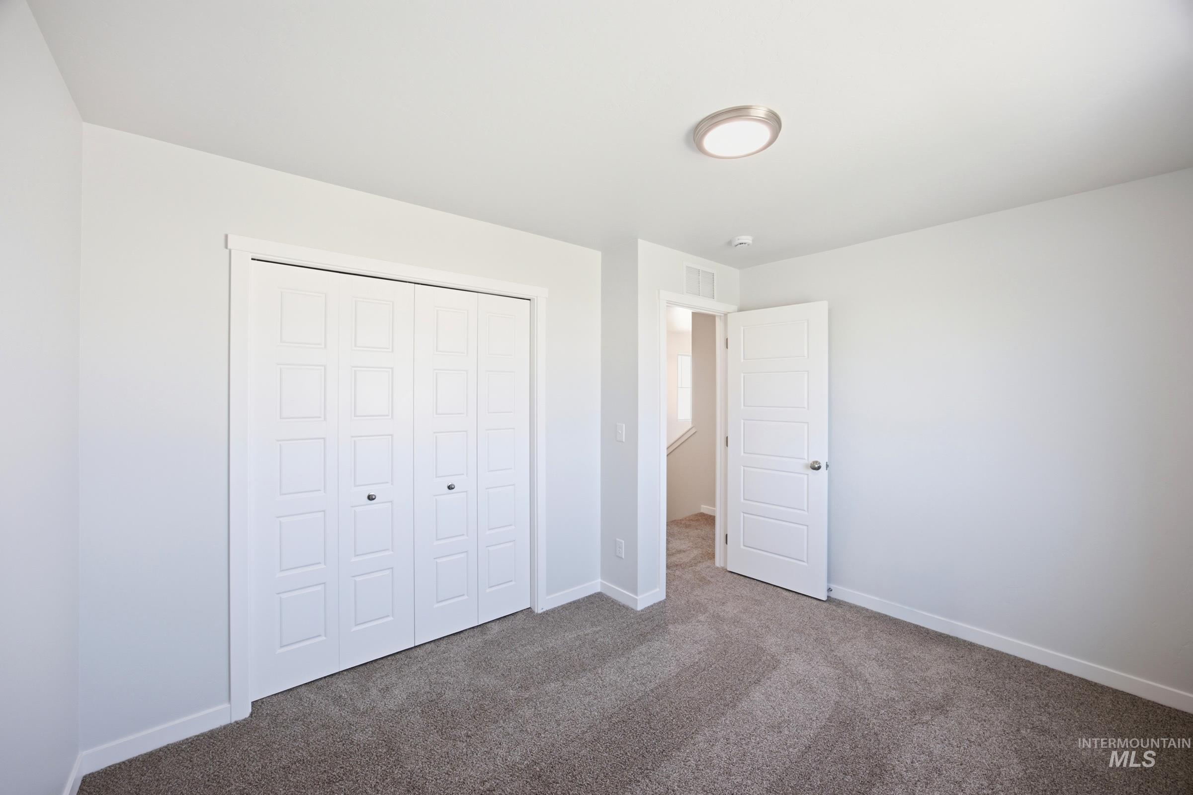 10860 Greensboro St, Caldwell, Idaho 83605, 3 Bedrooms, 2.5 Bathrooms, Residential For Sale, Price $359,990,MLS 98993742