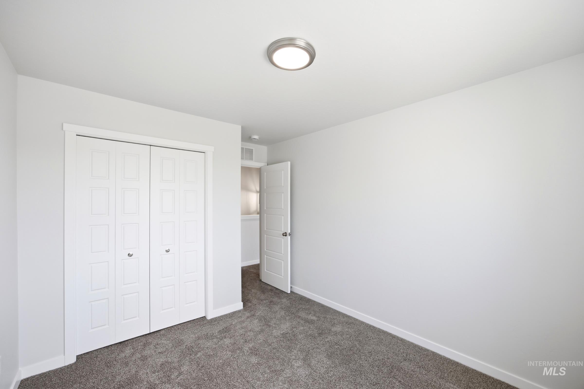 10854 Greensboro St, Caldwell, Idaho 83605, 3 Bedrooms, 2.5 Bathrooms, Residential For Sale, Price $359,990,MLS 98993743