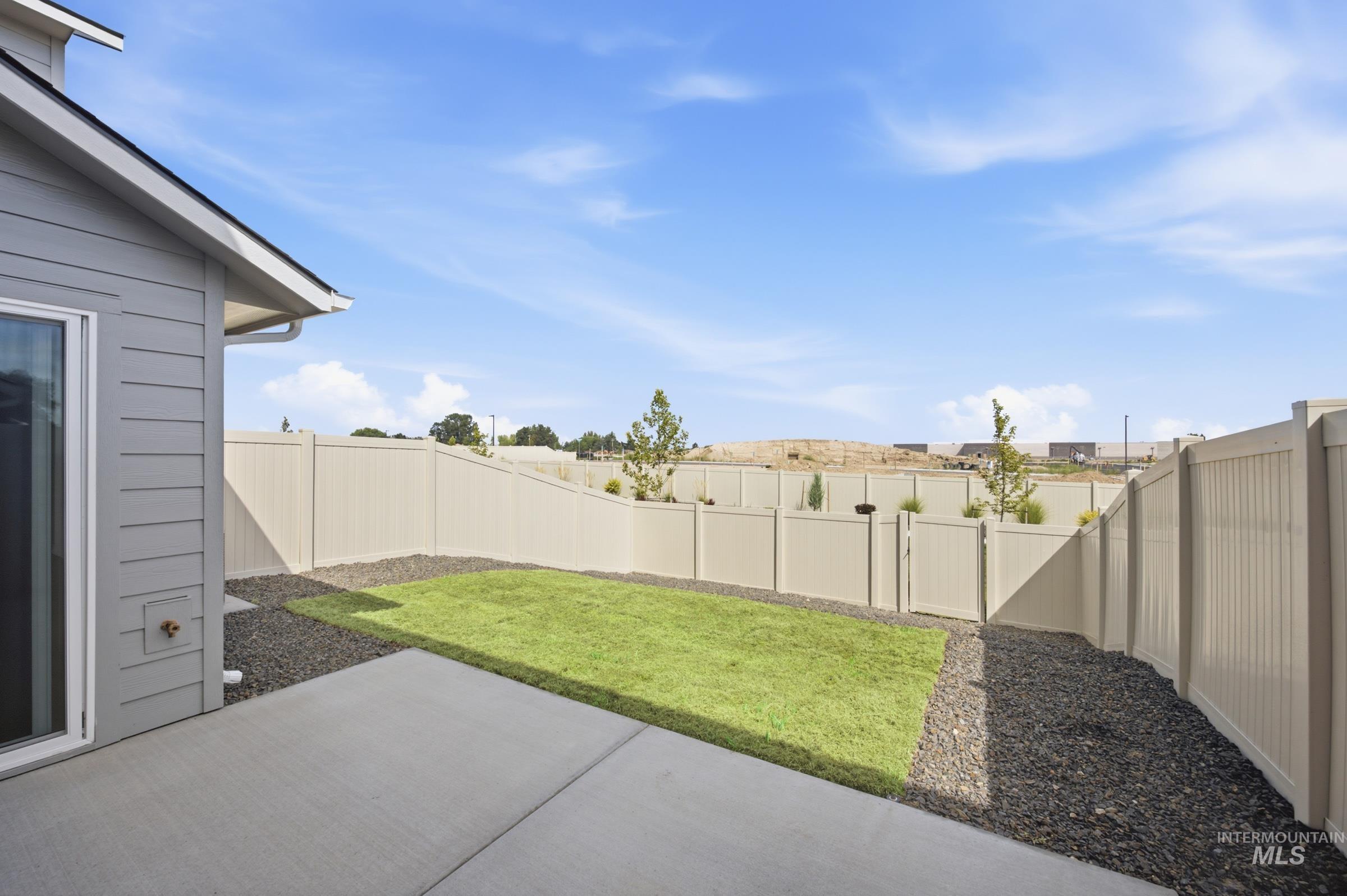 10854 Greensboro St, Caldwell, Idaho 83605, 3 Bedrooms, 2.5 Bathrooms, Residential For Sale, Price $359,990,MLS 98993743