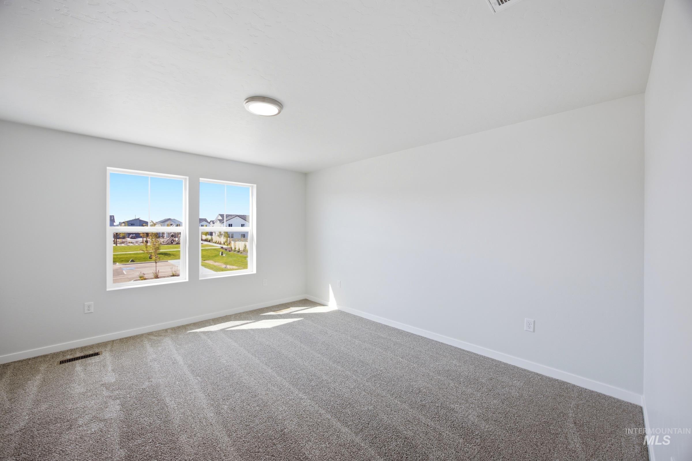 10842 Greensboro St, Caldwell, Idaho 83605, 3 Bedrooms, 2.5 Bathrooms, Residential For Sale, Price $363,990,MLS 98993745