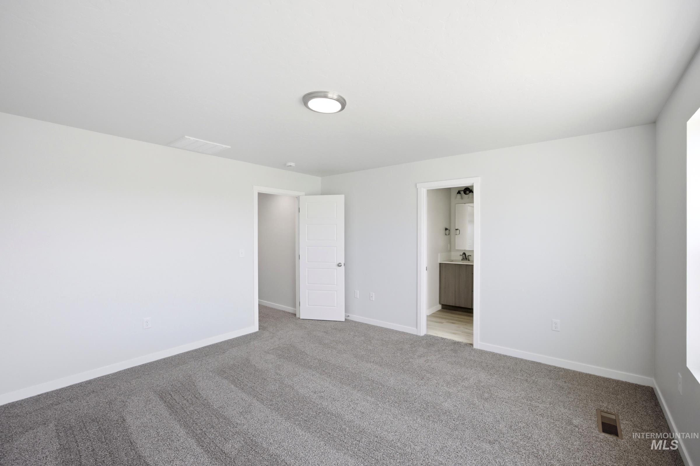 10842 Greensboro St, Caldwell, Idaho 83605, 3 Bedrooms, 2.5 Bathrooms, Residential For Sale, Price $363,990,MLS 98993745