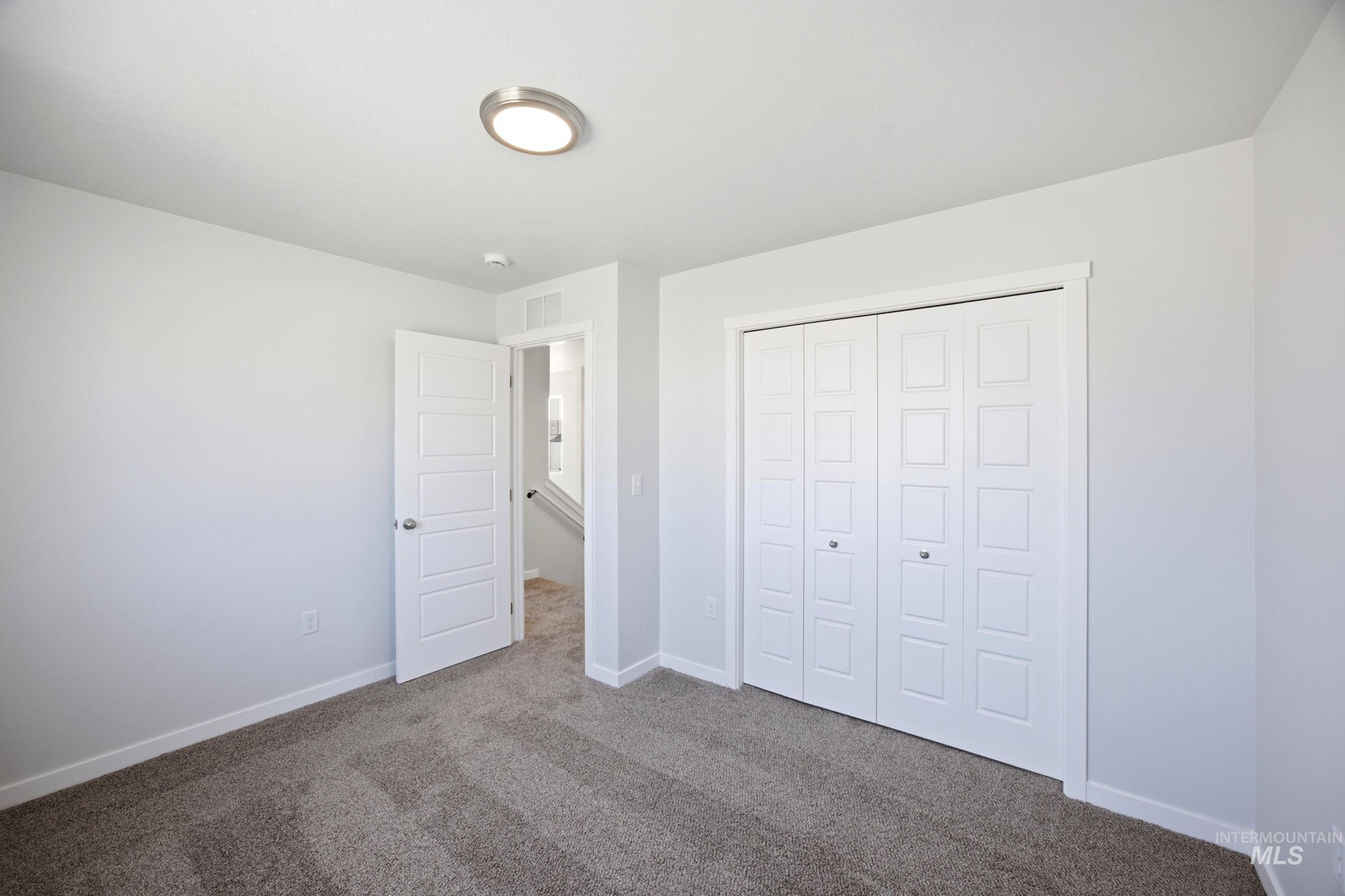 10842 Greensboro St, Caldwell, Idaho 83605, 3 Bedrooms, 2.5 Bathrooms, Residential For Sale, Price $363,990,MLS 98993745