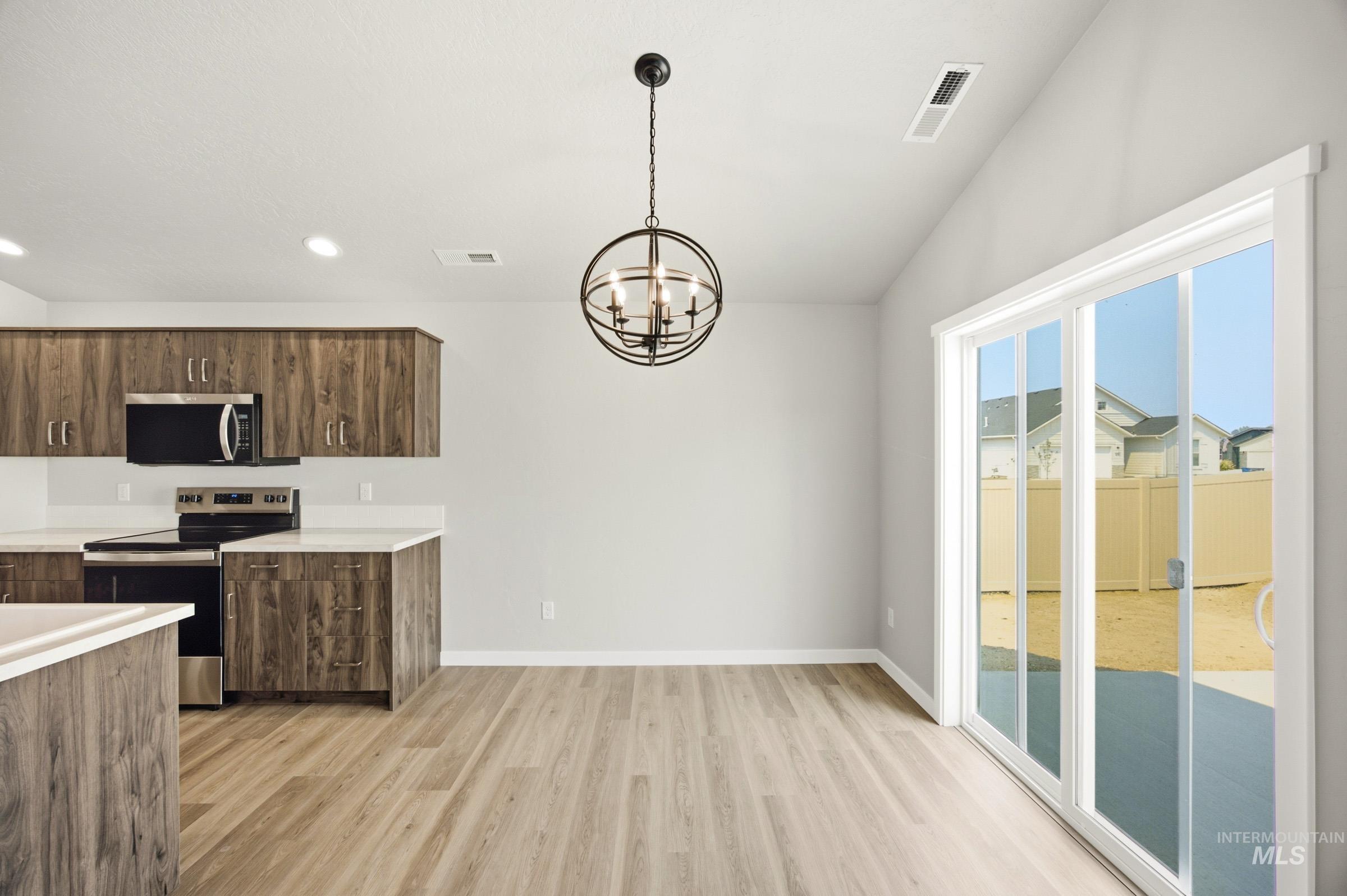 1626 Celina St, Middleton, Idaho 83644, 3 Bedrooms, 2 Bathrooms, Residential For Sale, Price $419,990,MLS 98993746