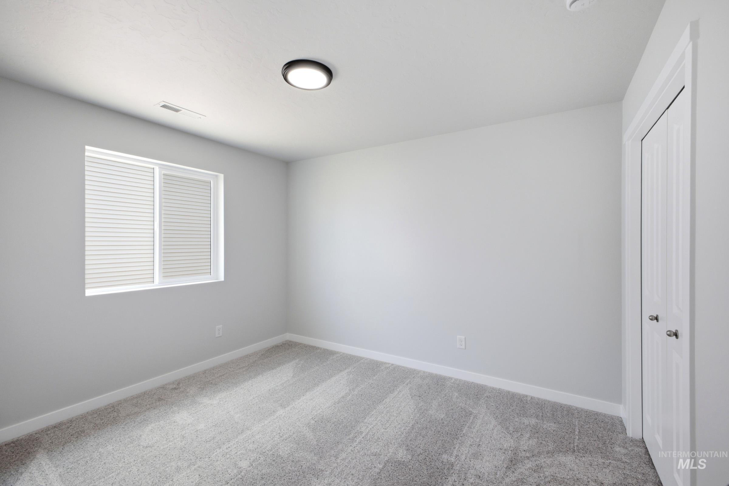 3127 W Animas Creek Dr, Kuna, Idaho 83634, 3 Bedrooms, 2 Bathrooms, Residential For Sale, Price $442,990,MLS 98993748