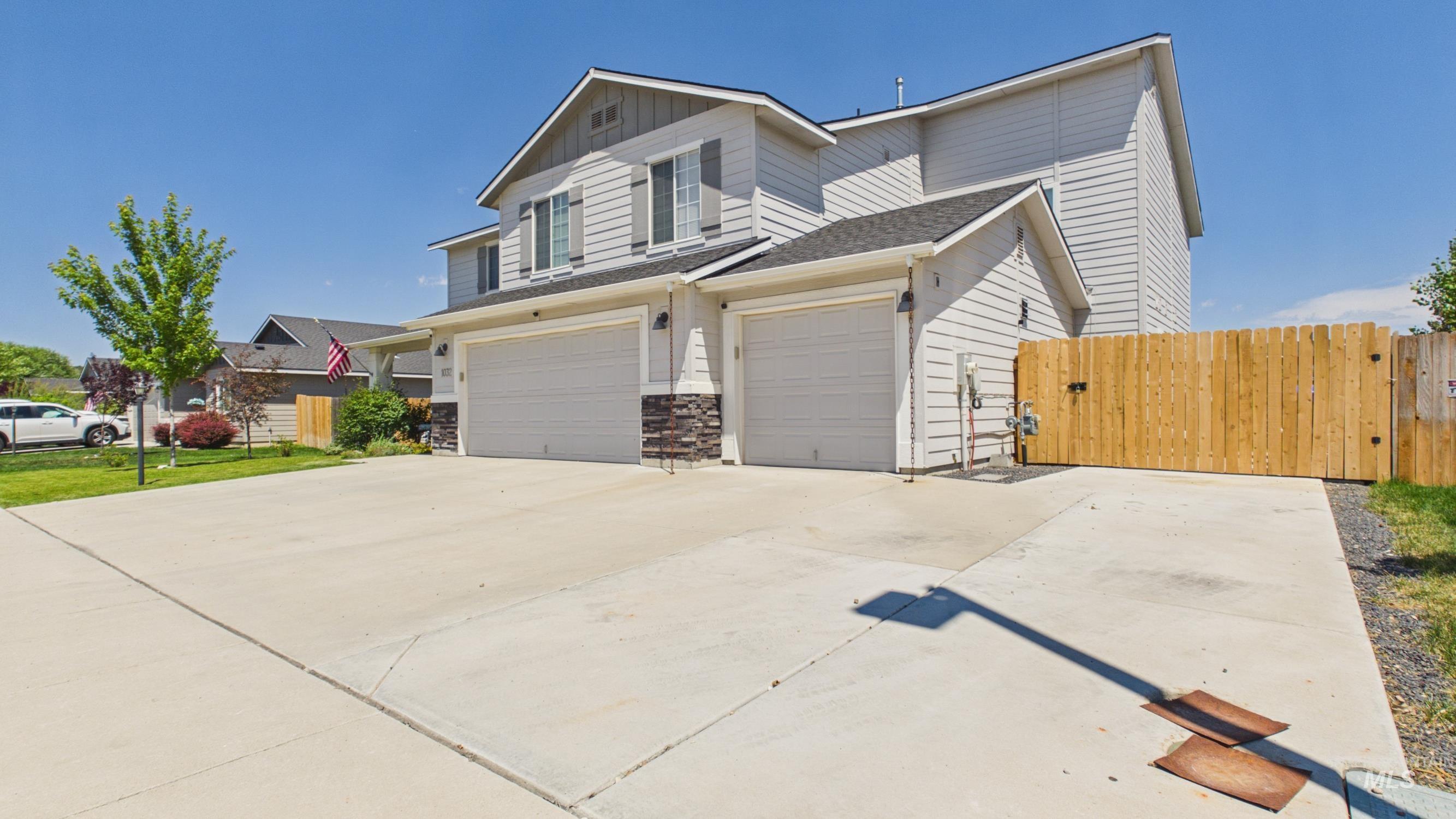 1032 Millwood Ave, Middleton, Idaho 83644, 6 Bedrooms, 3.5 Bathrooms, Residential For Sale, Price $599,000,MLS 98993749