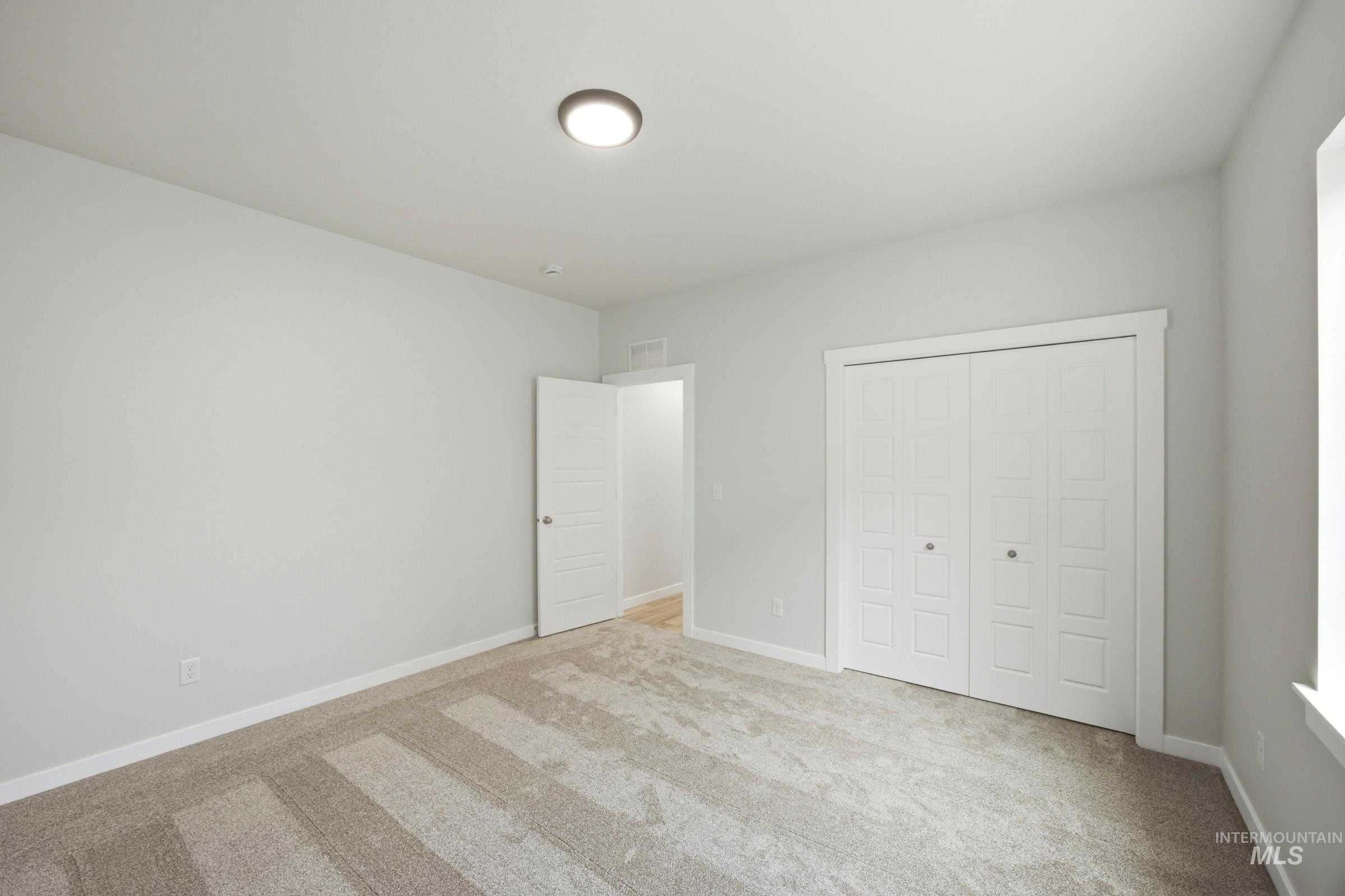 5054 S Bleachfield Ave, Meridian, Idaho 83642, 4 Bedrooms, 3.5 Bathrooms, Residential For Sale, Price $749,990,MLS 98993752