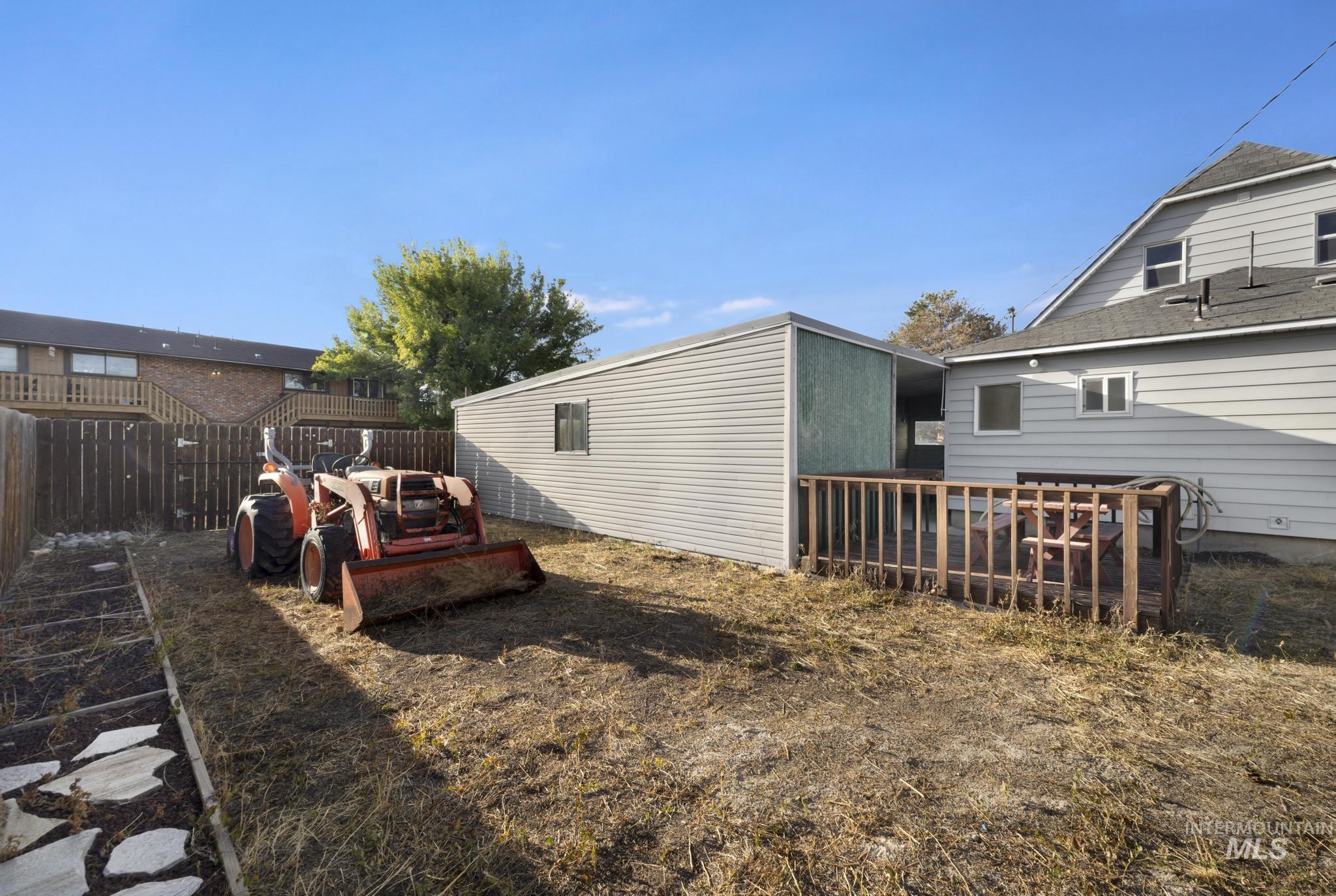 195 Wirsching Ave W, Twin Falls, Idaho 83301, 5 Bedrooms, 3 Bathrooms, Residential For Sale, Price $495,000,MLS 98993753