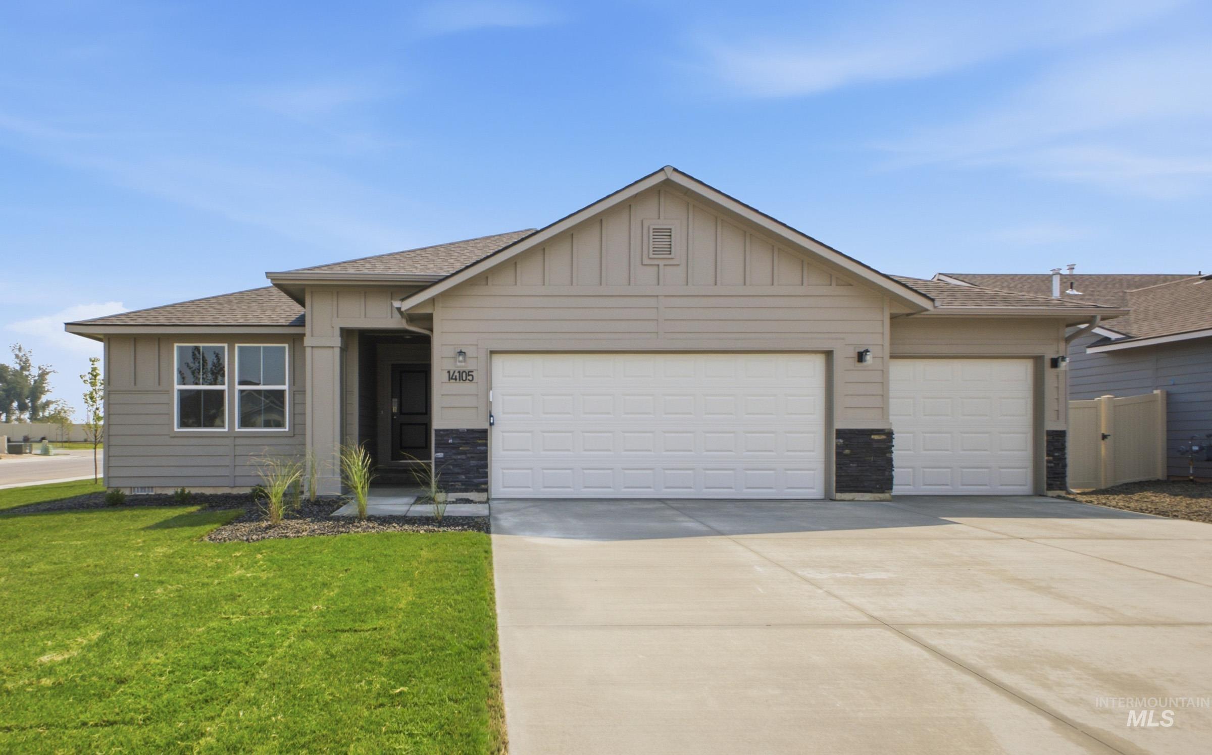 14105 Shiny Spruce St, Caldwell, Idaho 83607, 3 Bedrooms, 2 Bathrooms, Residential For Sale, Price $444,990,MLS 98993759