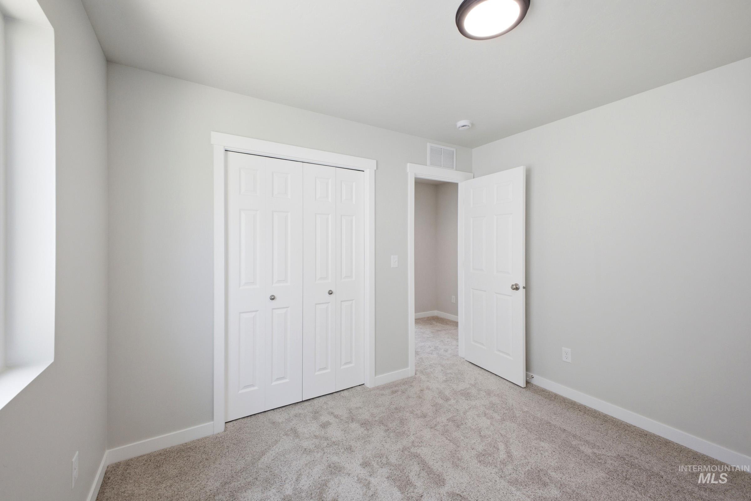 2527 W Fallon Lp, Nampa, Idaho 83651, 4 Bedrooms, 2.5 Bathrooms, Residential For Sale, Price $444,995,MLS 98993760